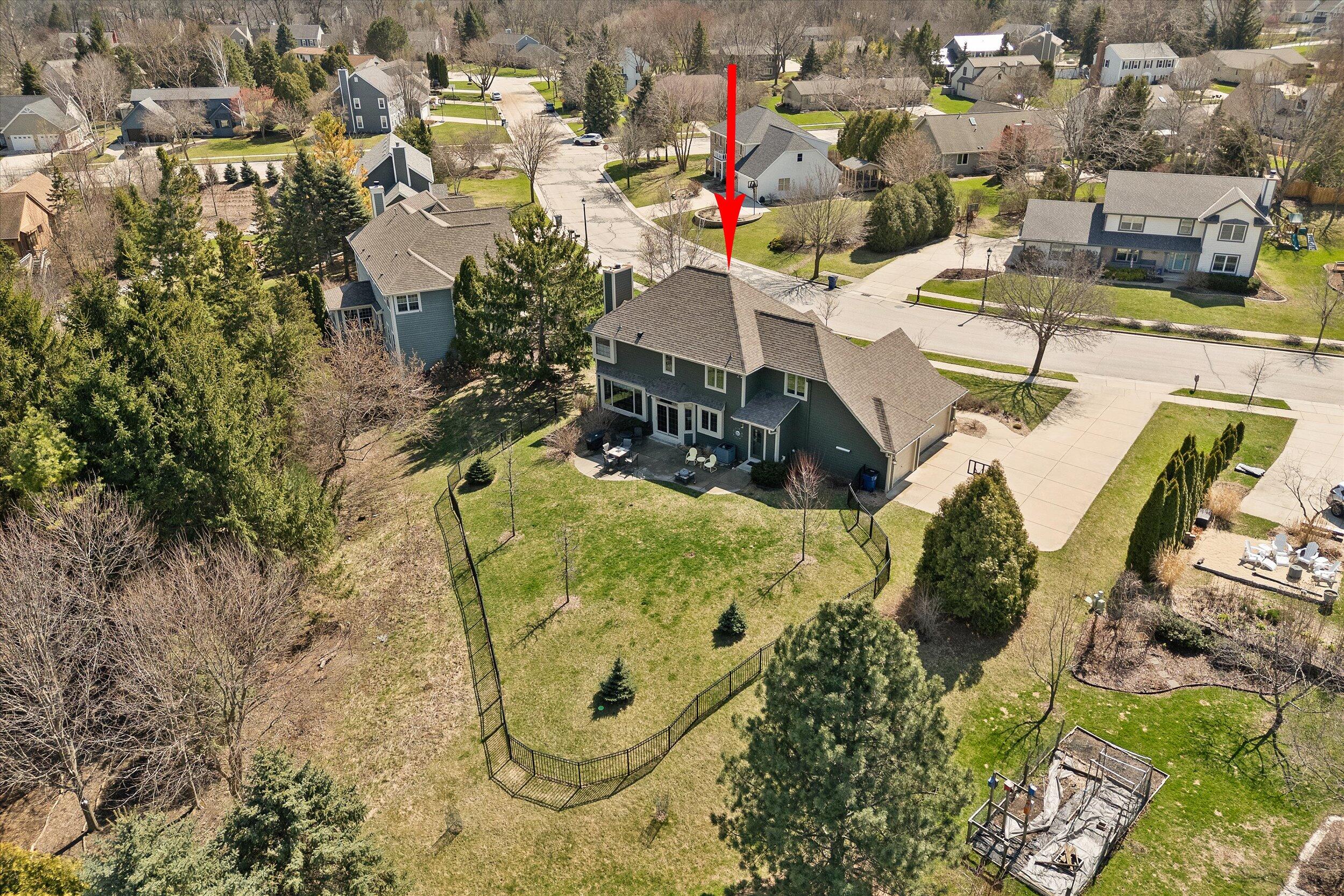 1360 Dove Ln