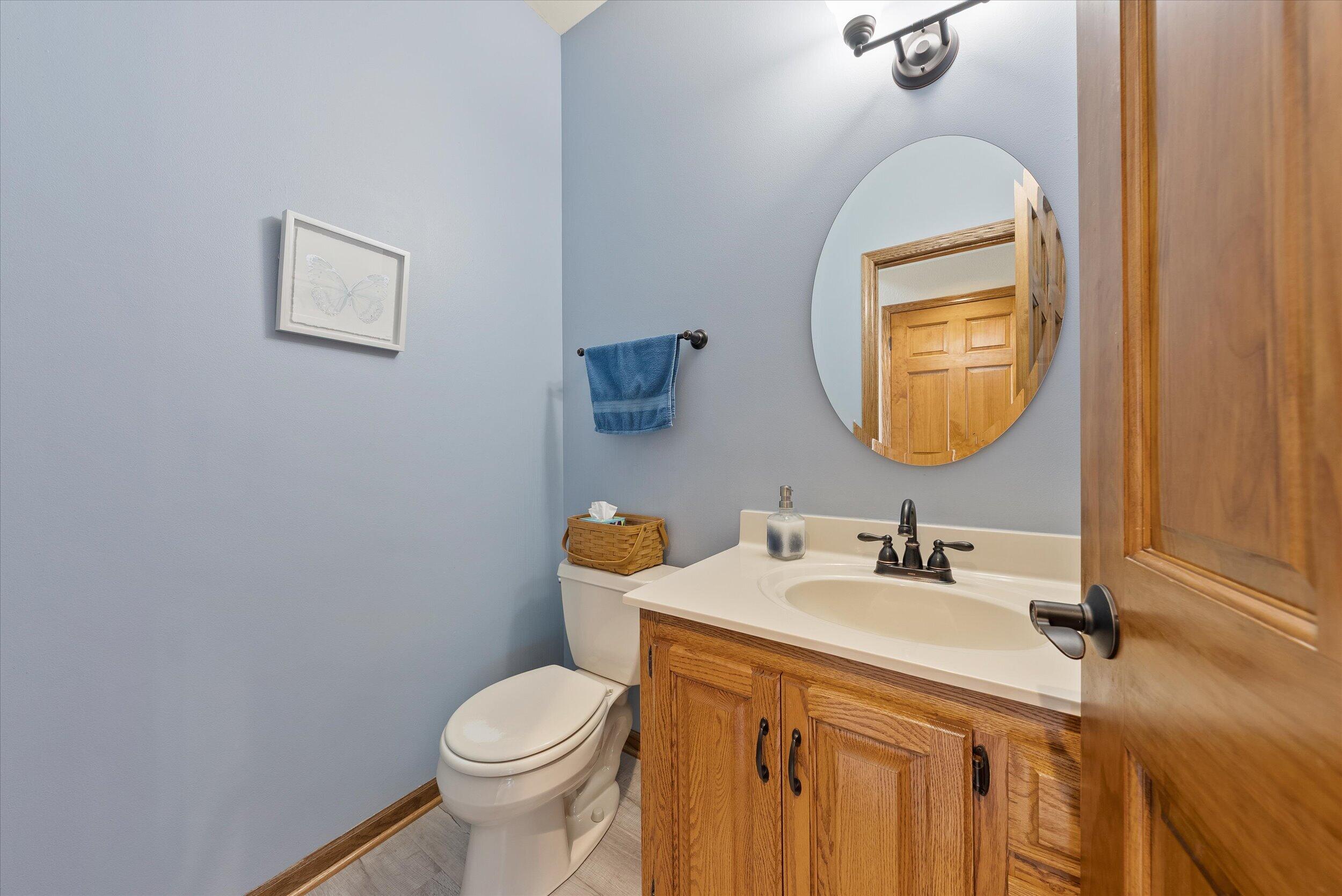 1360 Dove Ln