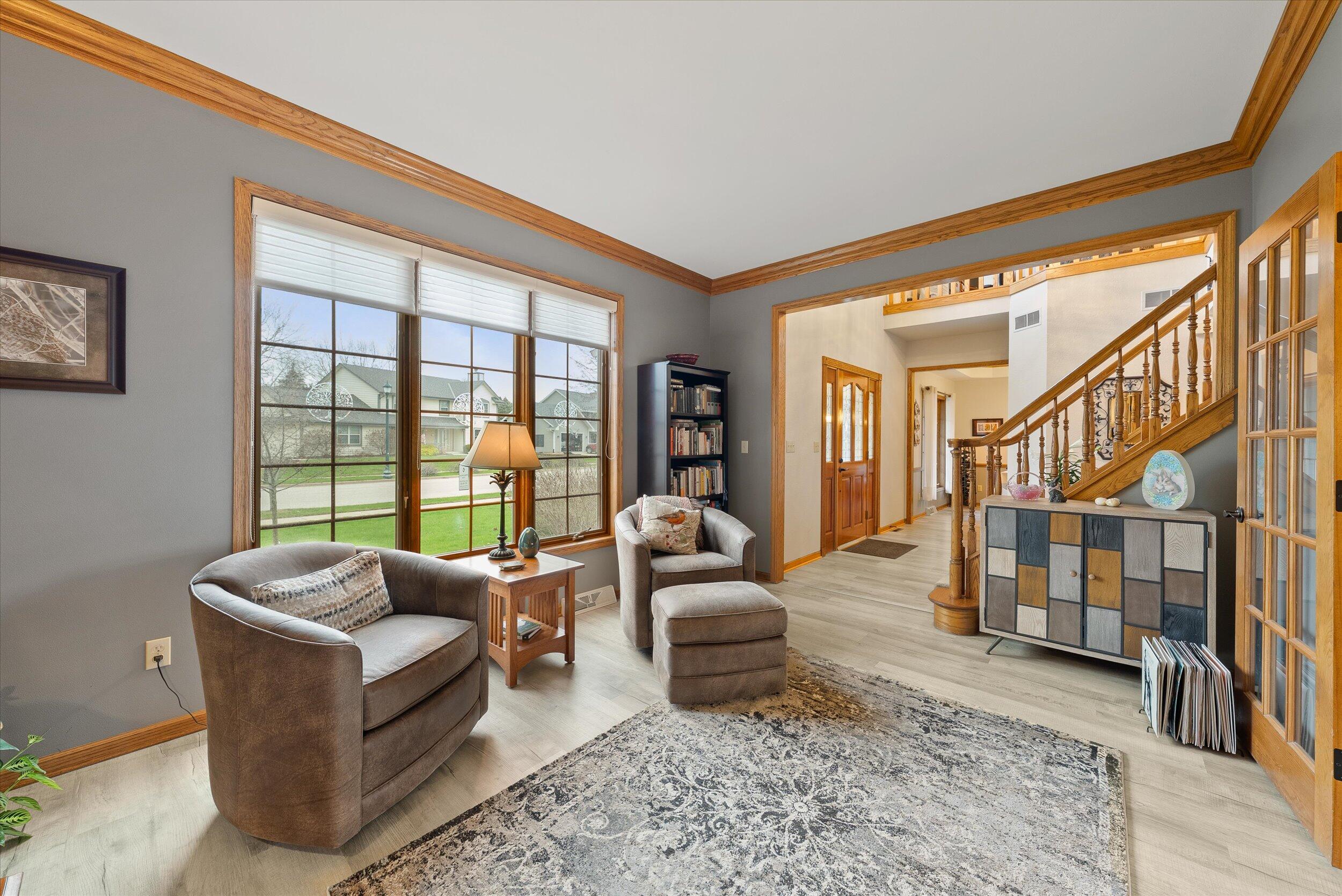 1360 Dove Ln