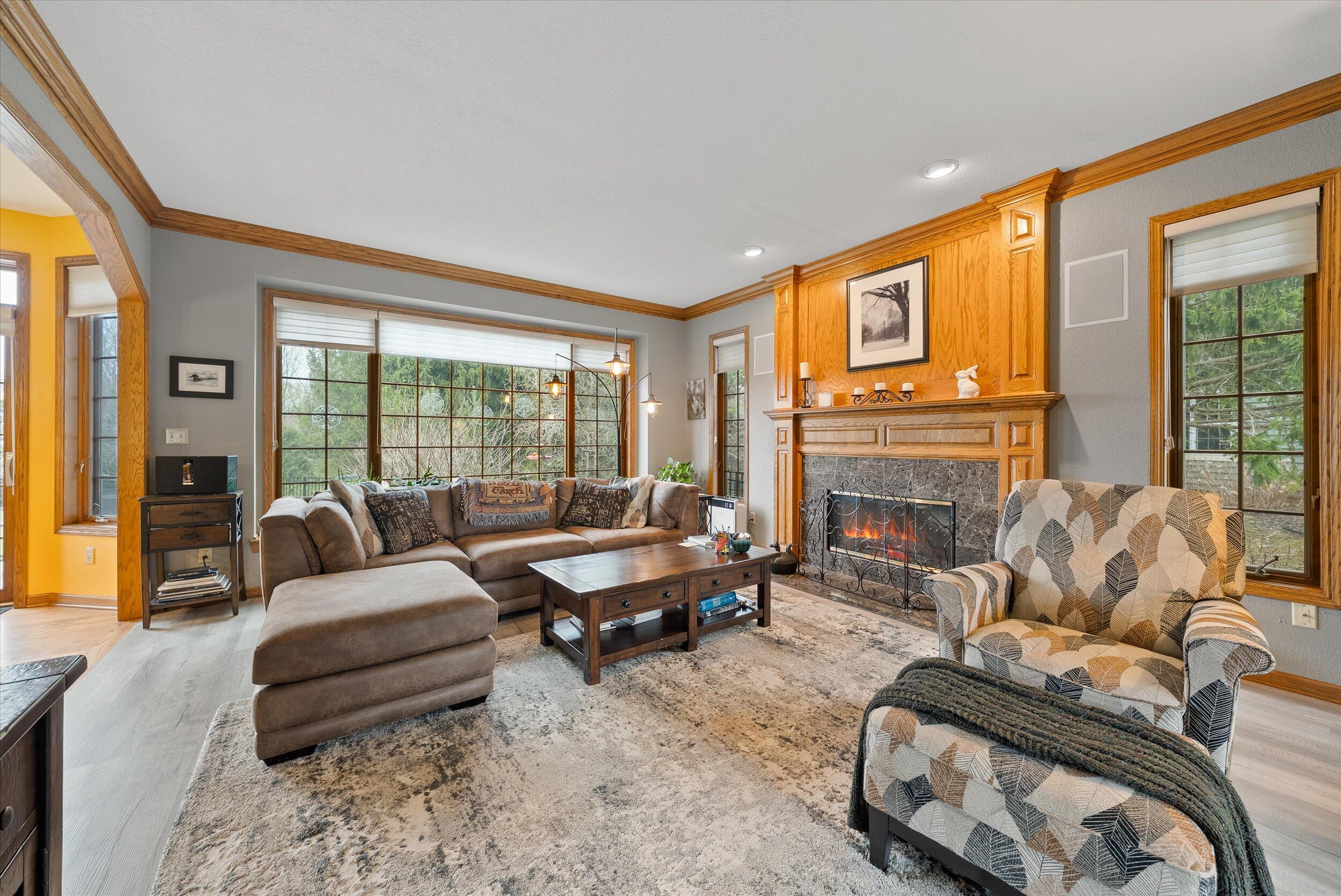 1360 Dove Ln