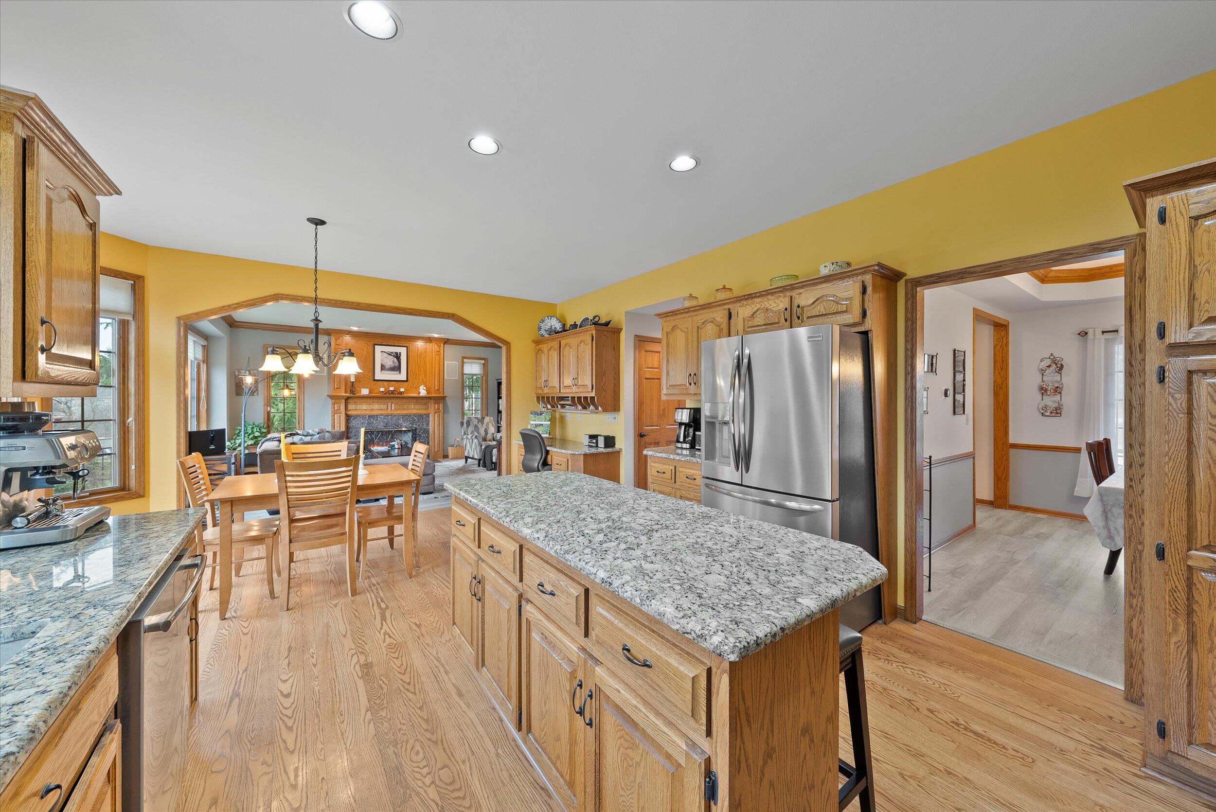 1360 Dove Ln