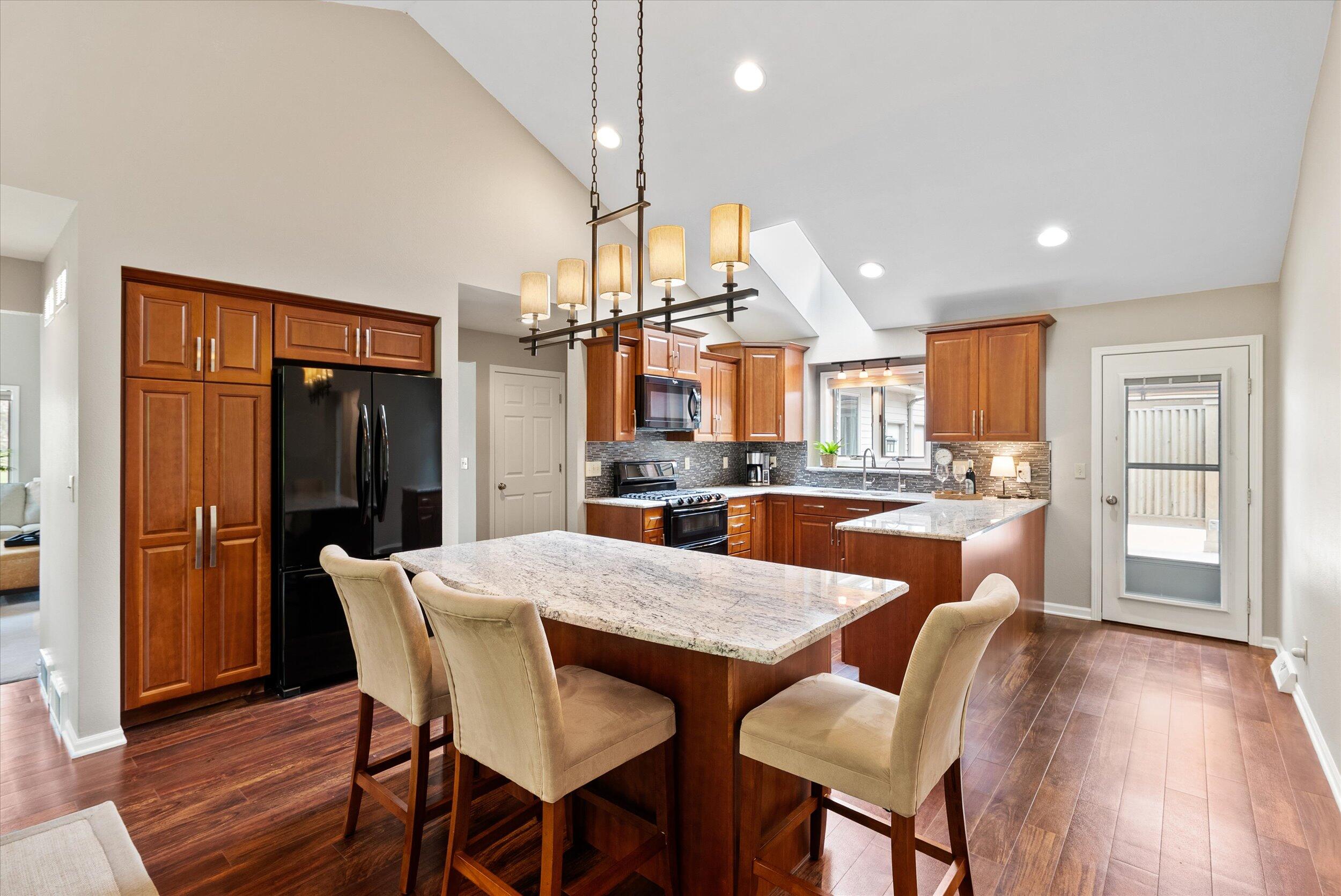 W68N159 Evergreen Blvd