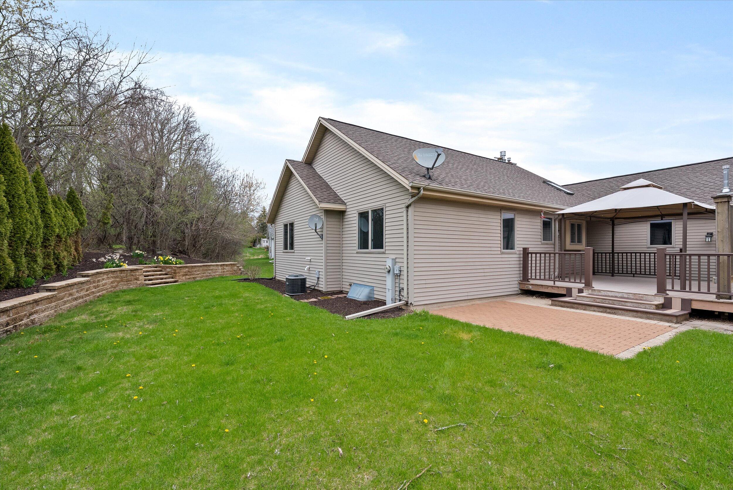 W68N159 Evergreen Blvd