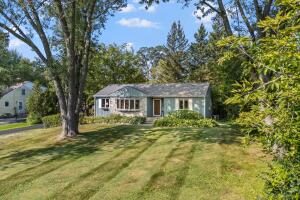 14201 N Cedarburg Rd