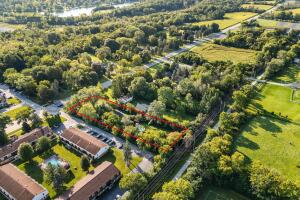 14201 N Cedarburg Rd