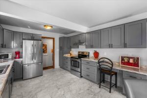 14201 N Cedarburg Rd