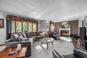 14201 N Cedarburg Rd