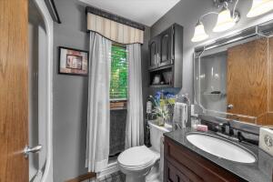 14201 N Cedarburg Rd