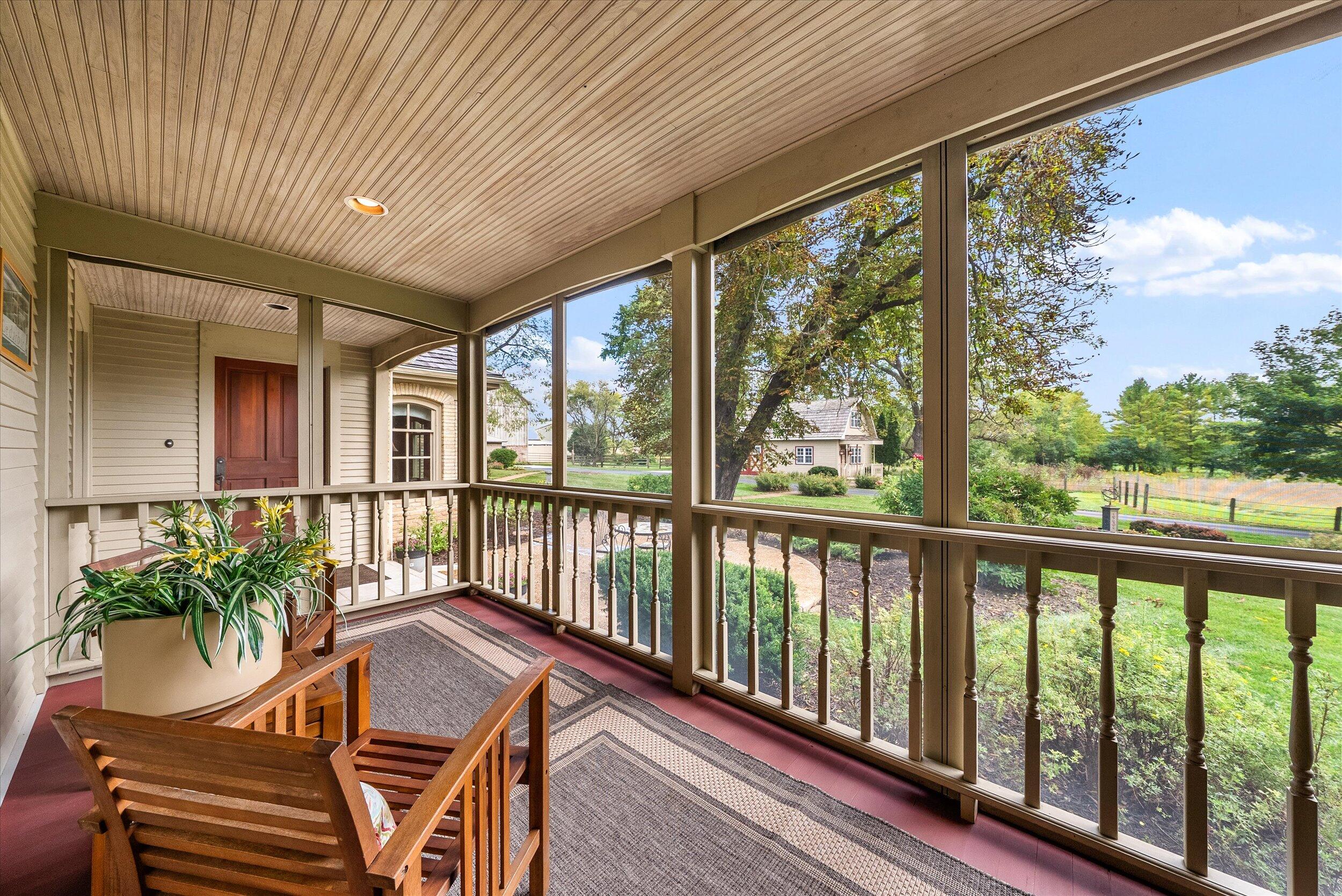 7918  Pleasant Valley Rd