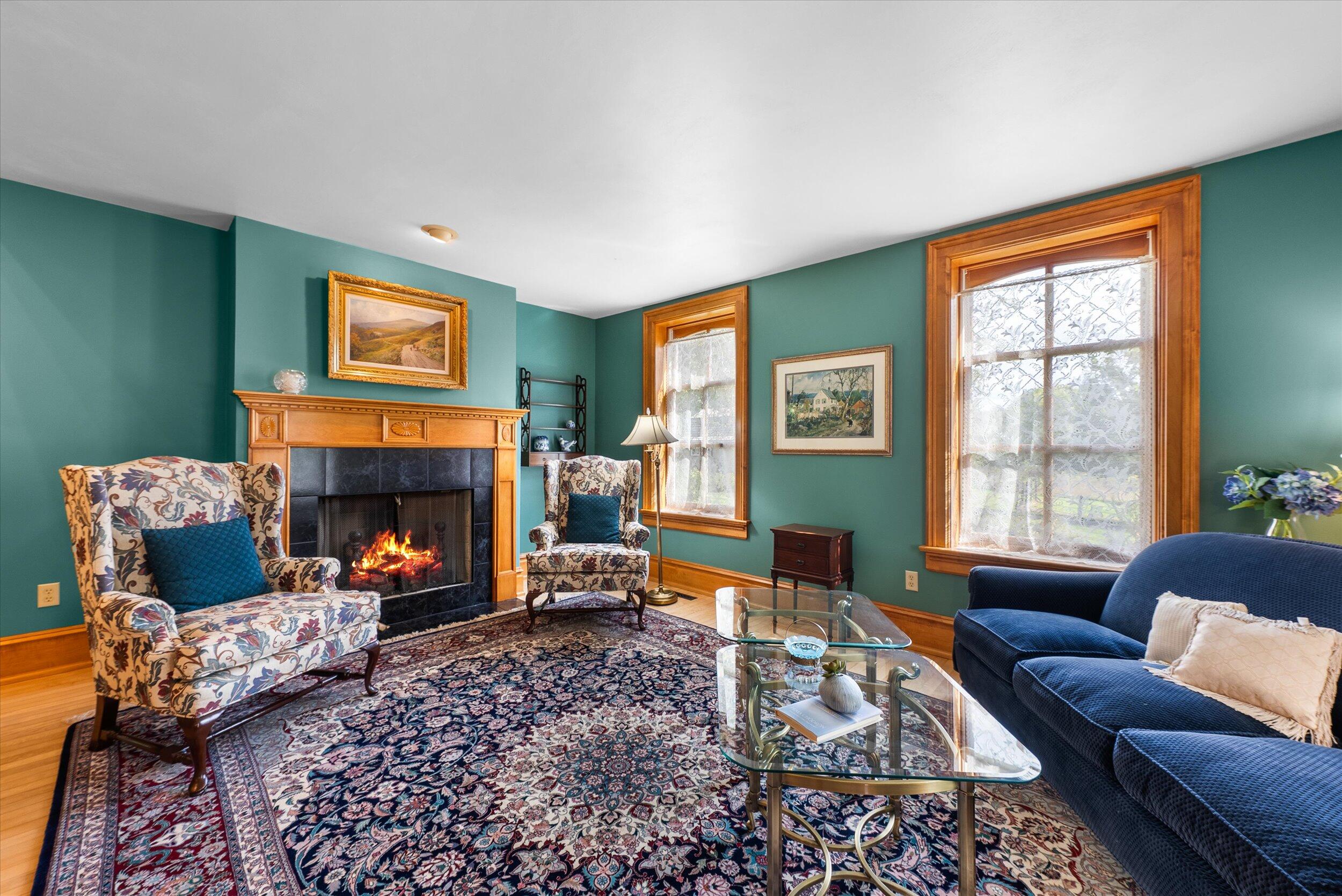 7918  Pleasant Valley Rd