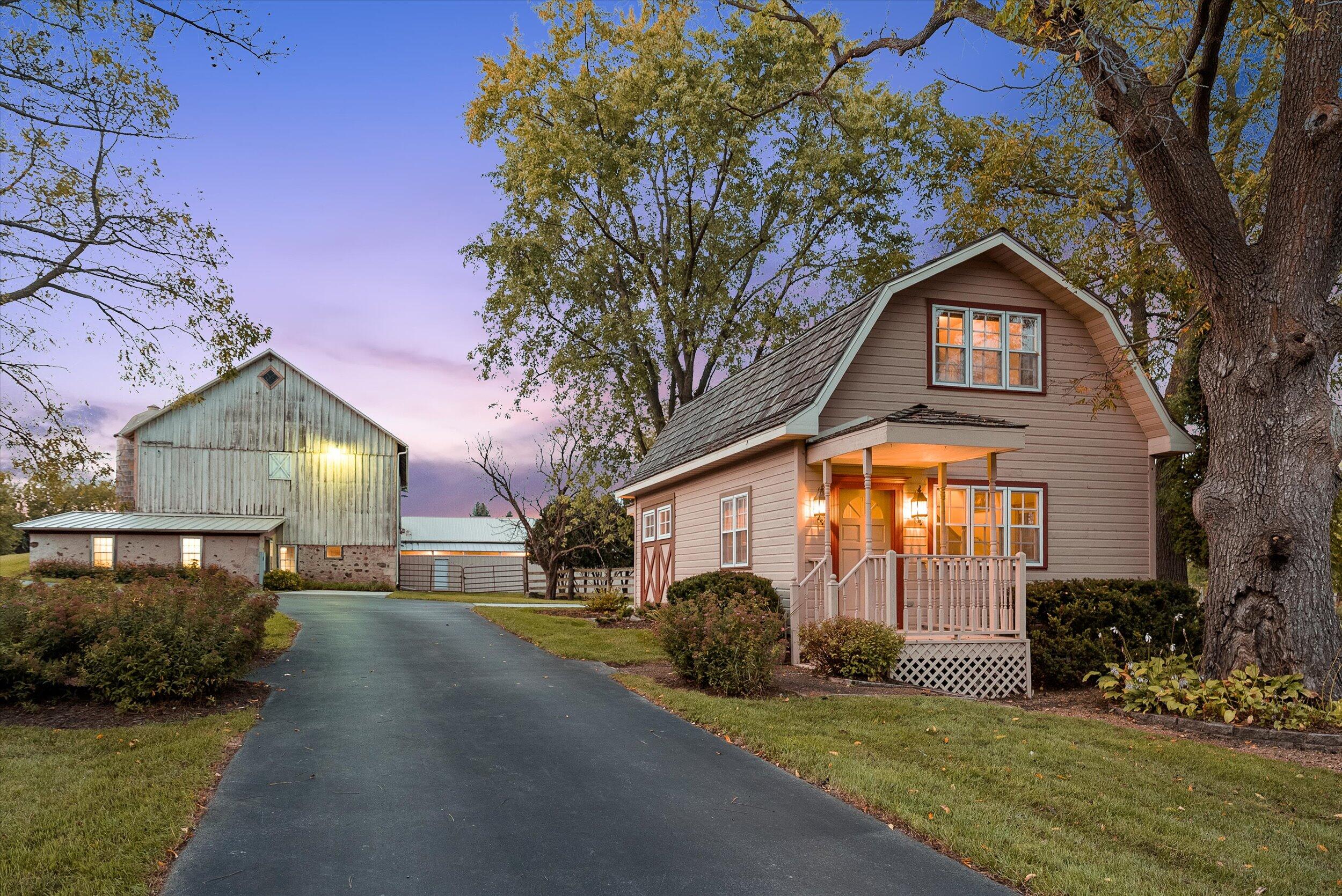 7918  Pleasant Valley Rd