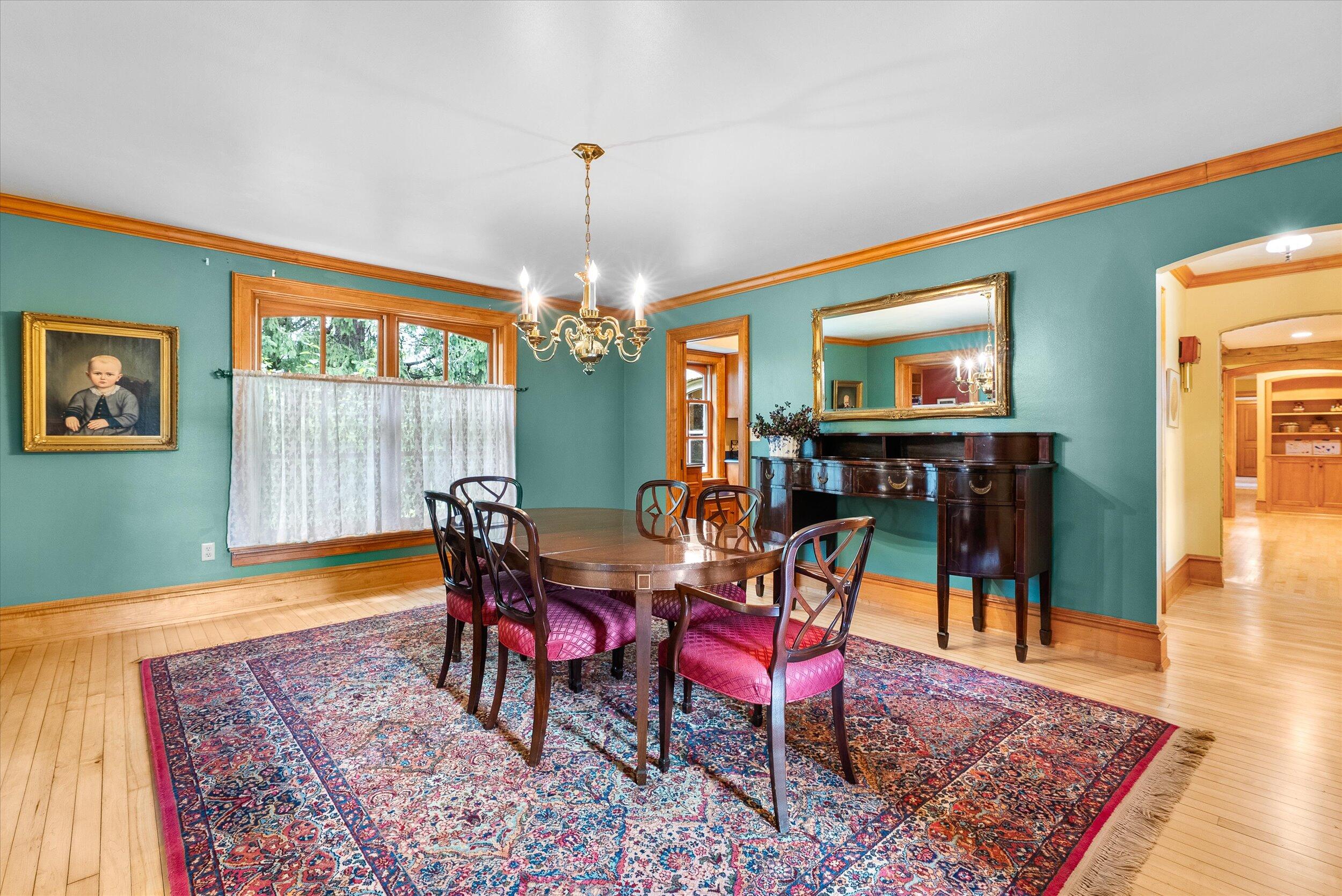 7918  Pleasant Valley Rd