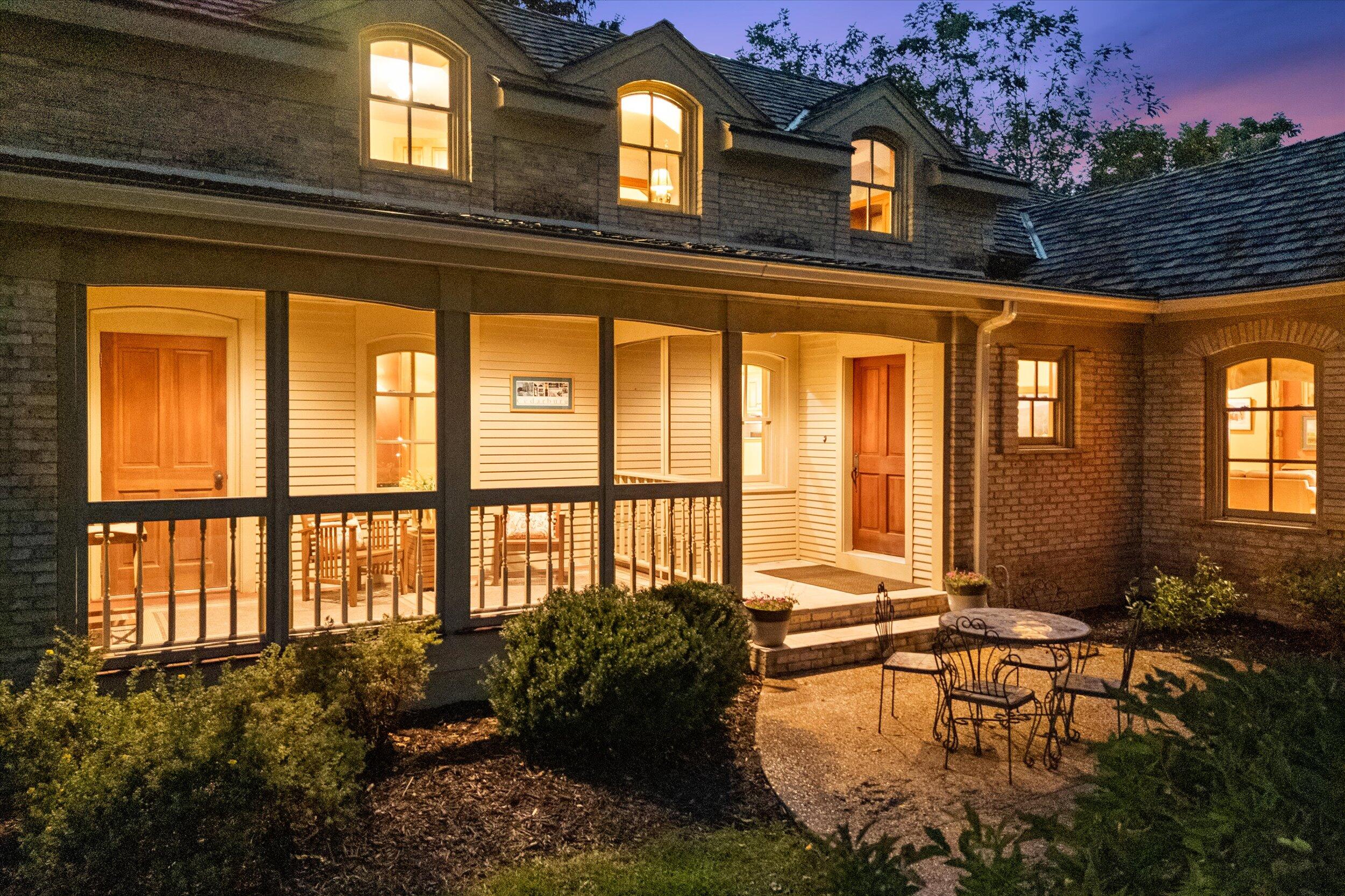 7918  Pleasant Valley Rd