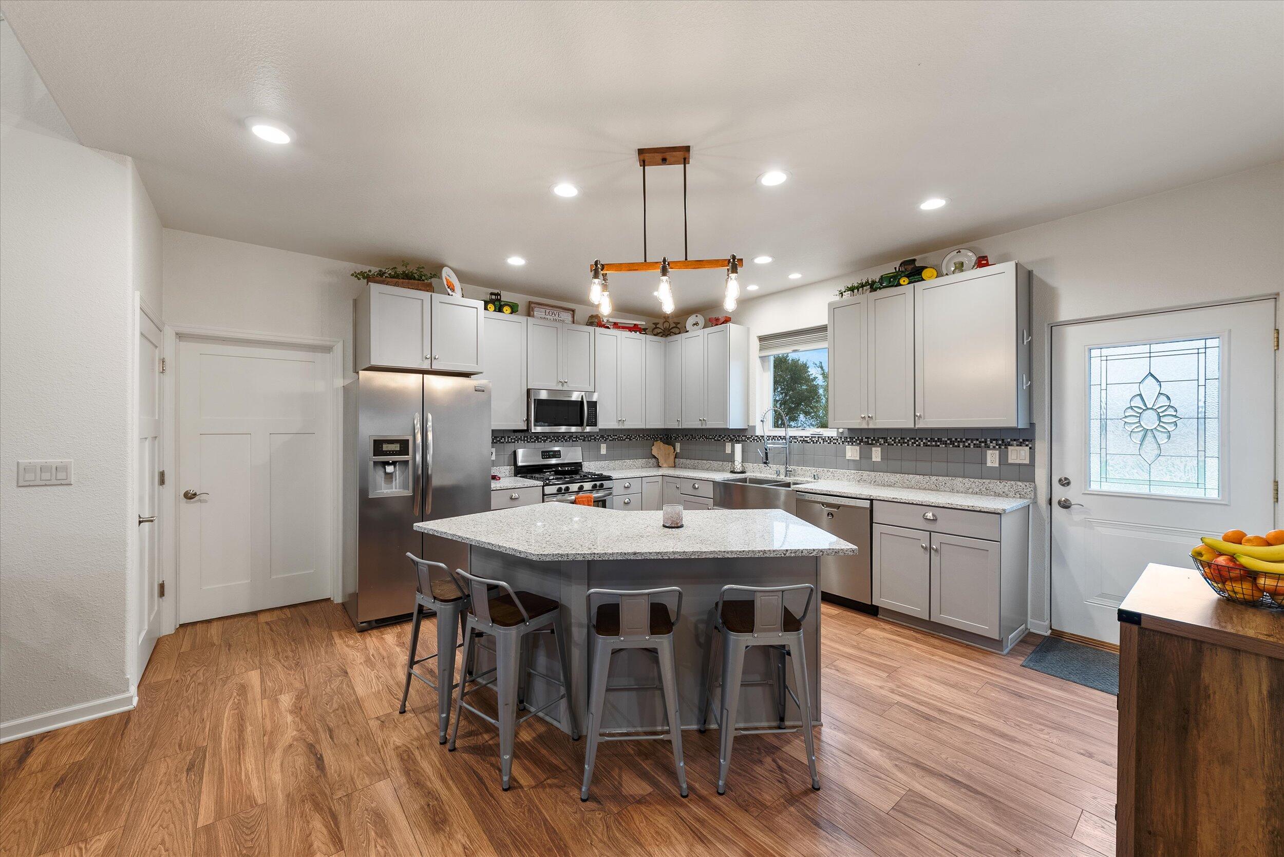 4294  County Road Kk -