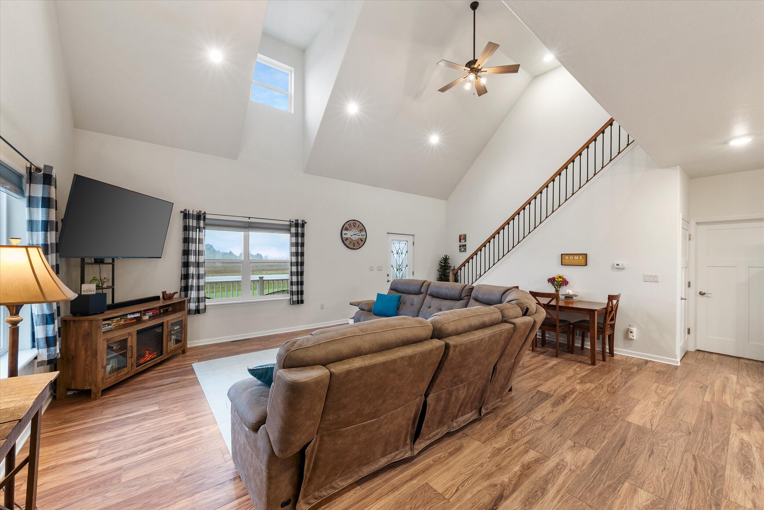 4294  County Road Kk -