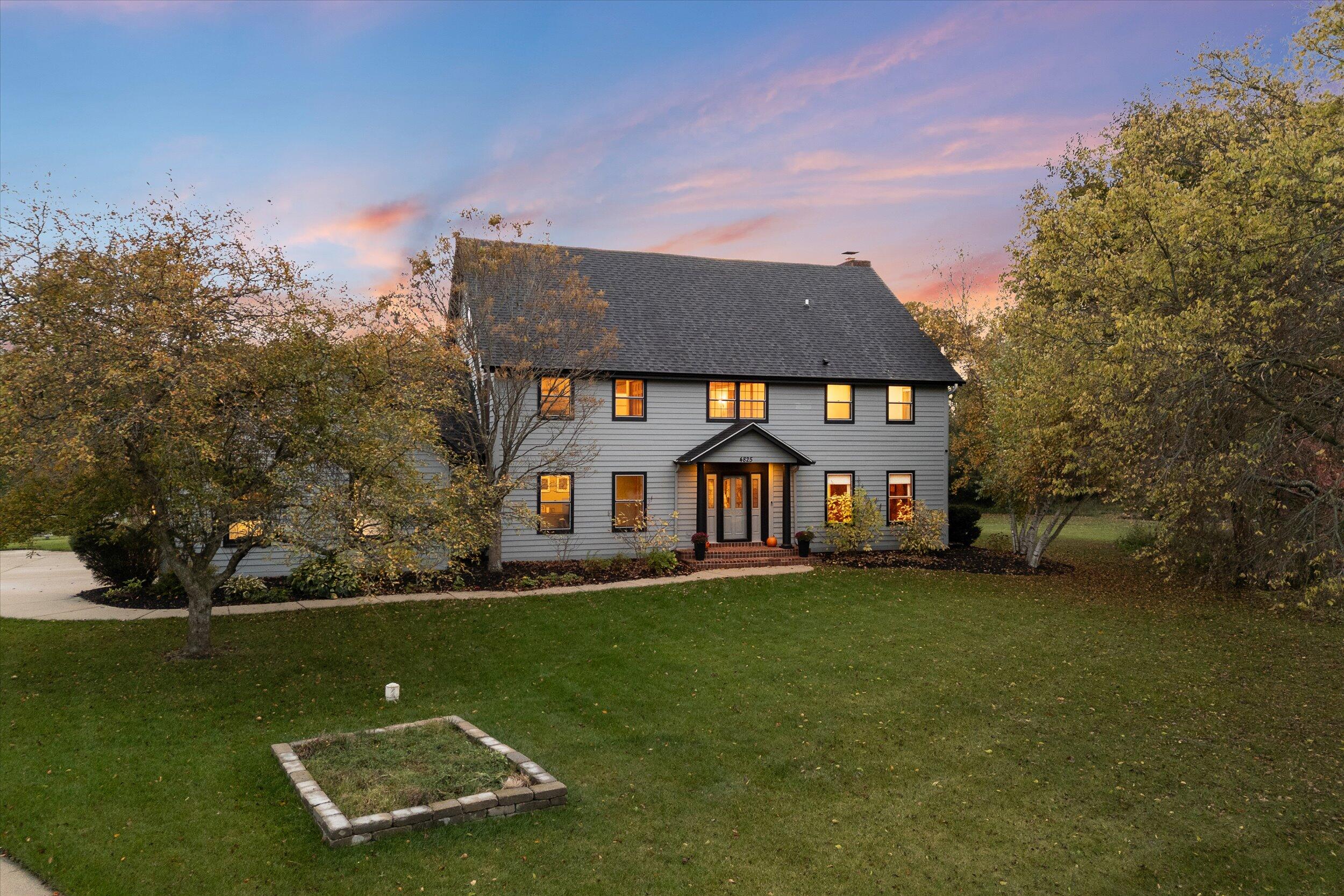 4825 W River Hollow Ct