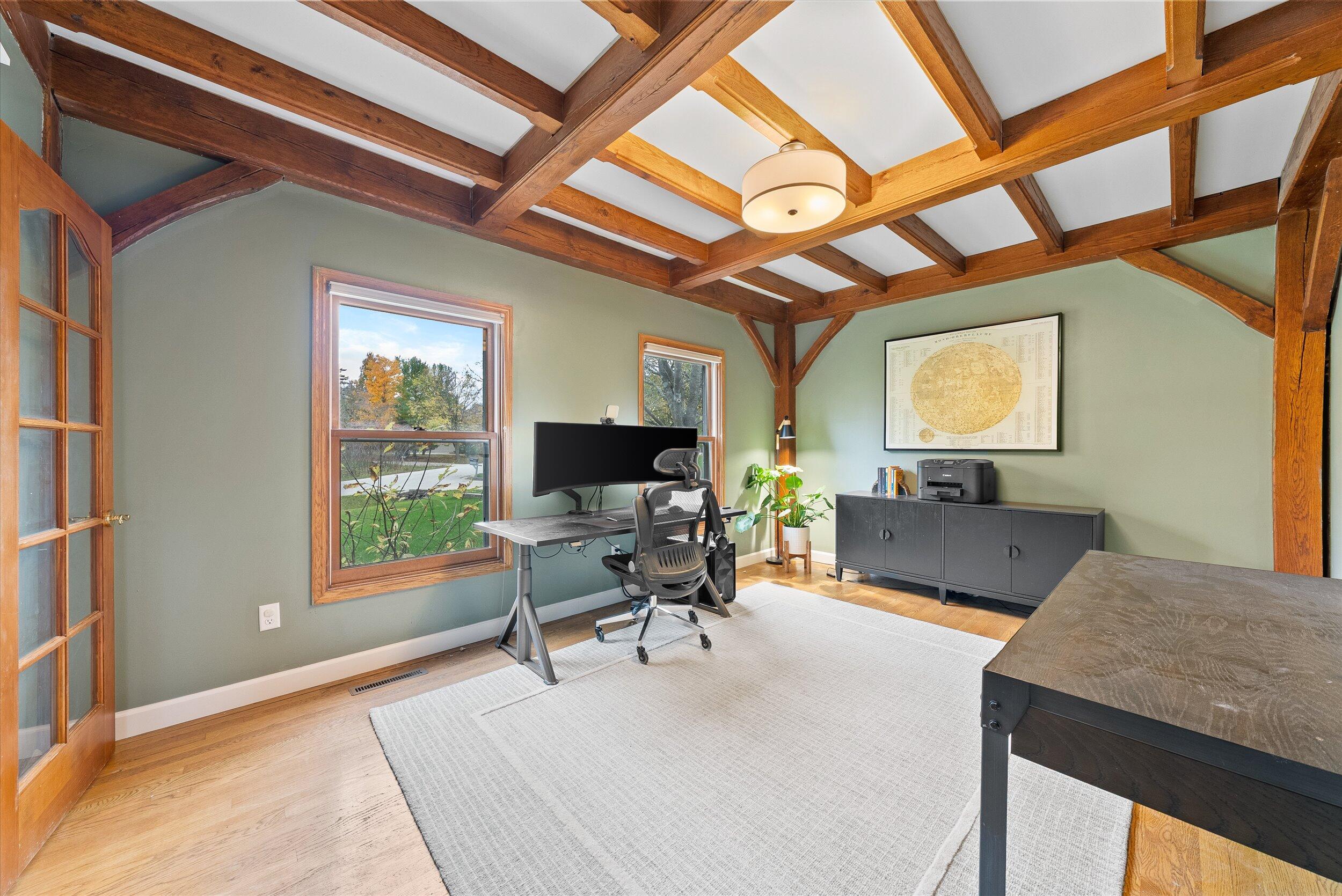 4825 W River Hollow Ct