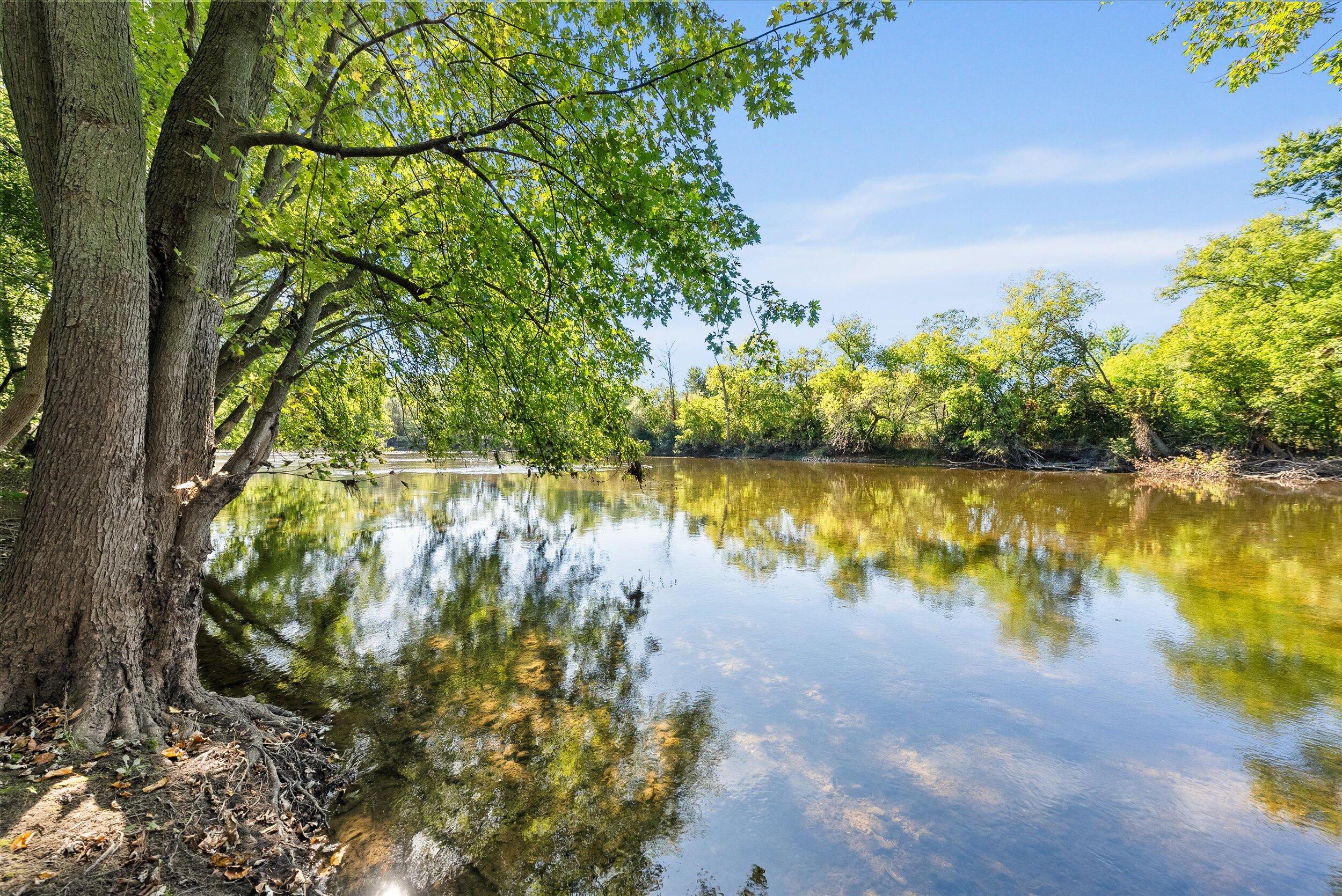 4825 W River Hollow Ct