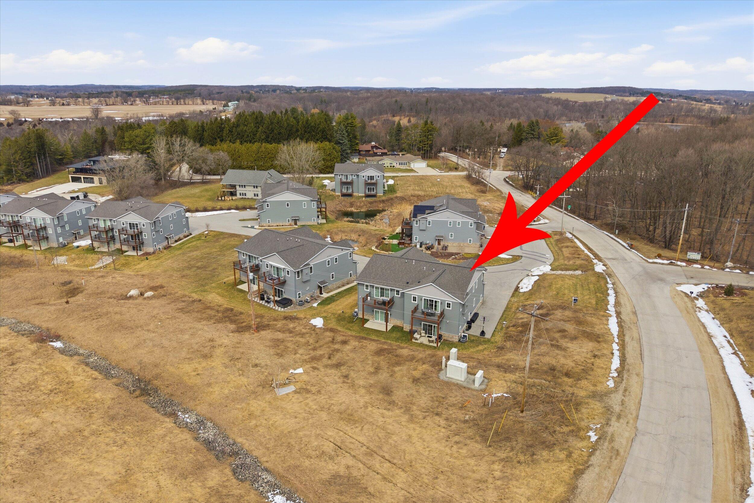 W5719 Trackside Rd Unit: 14