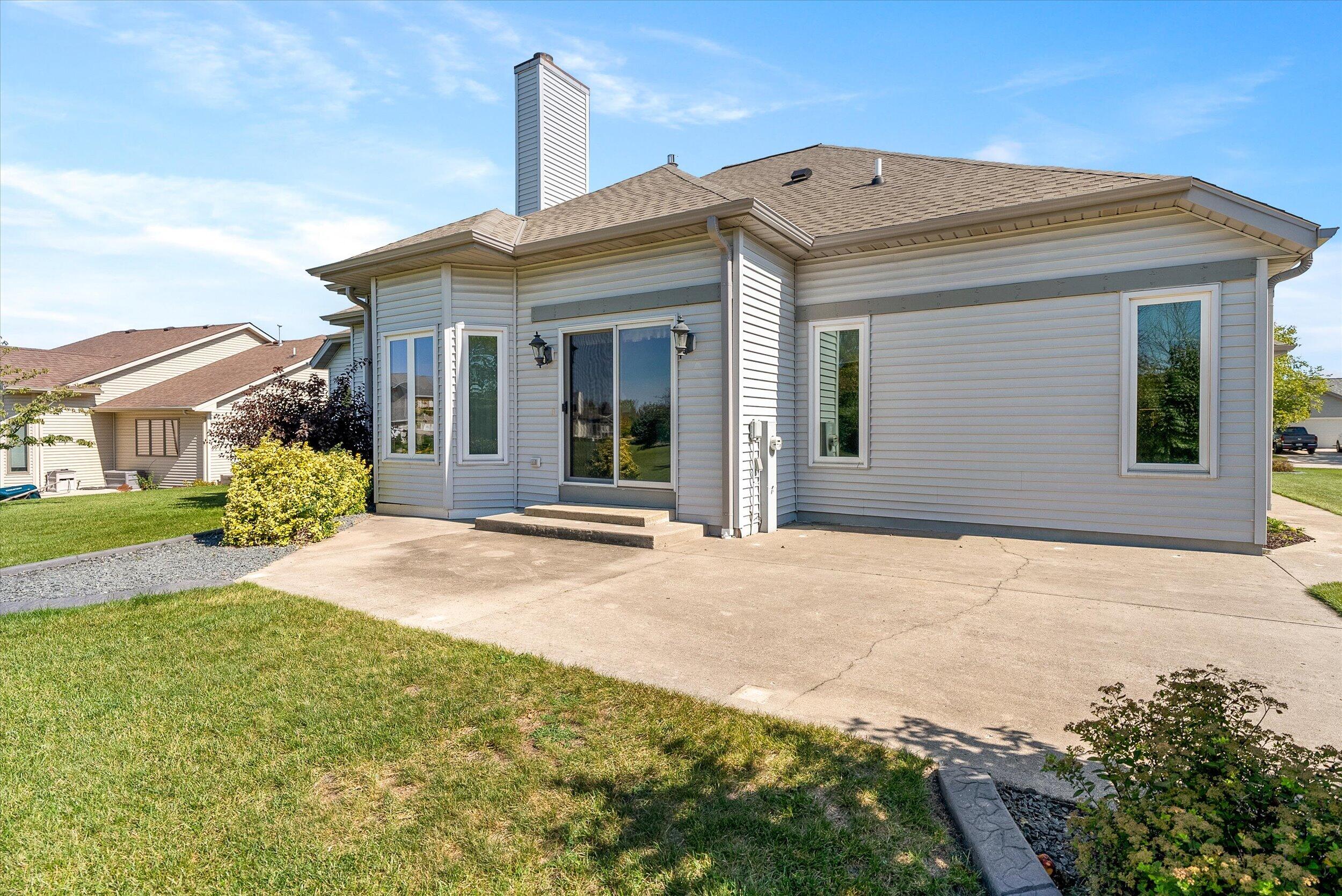437 Emerald Hills Dr