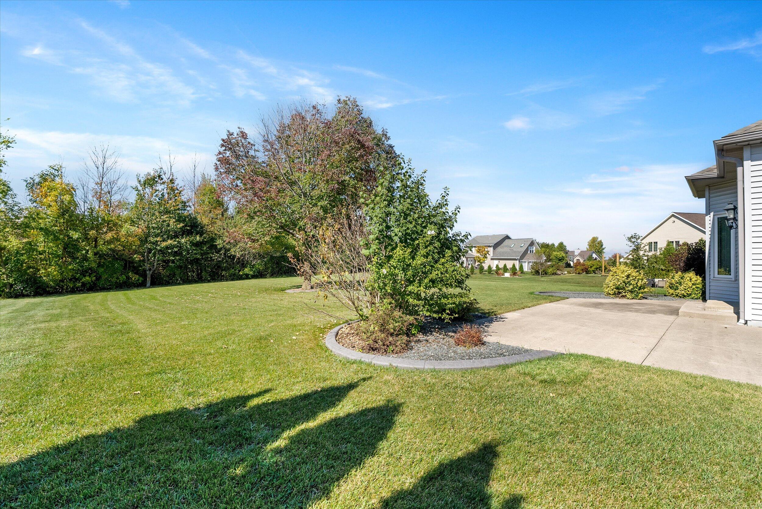 437 Emerald Hills Dr