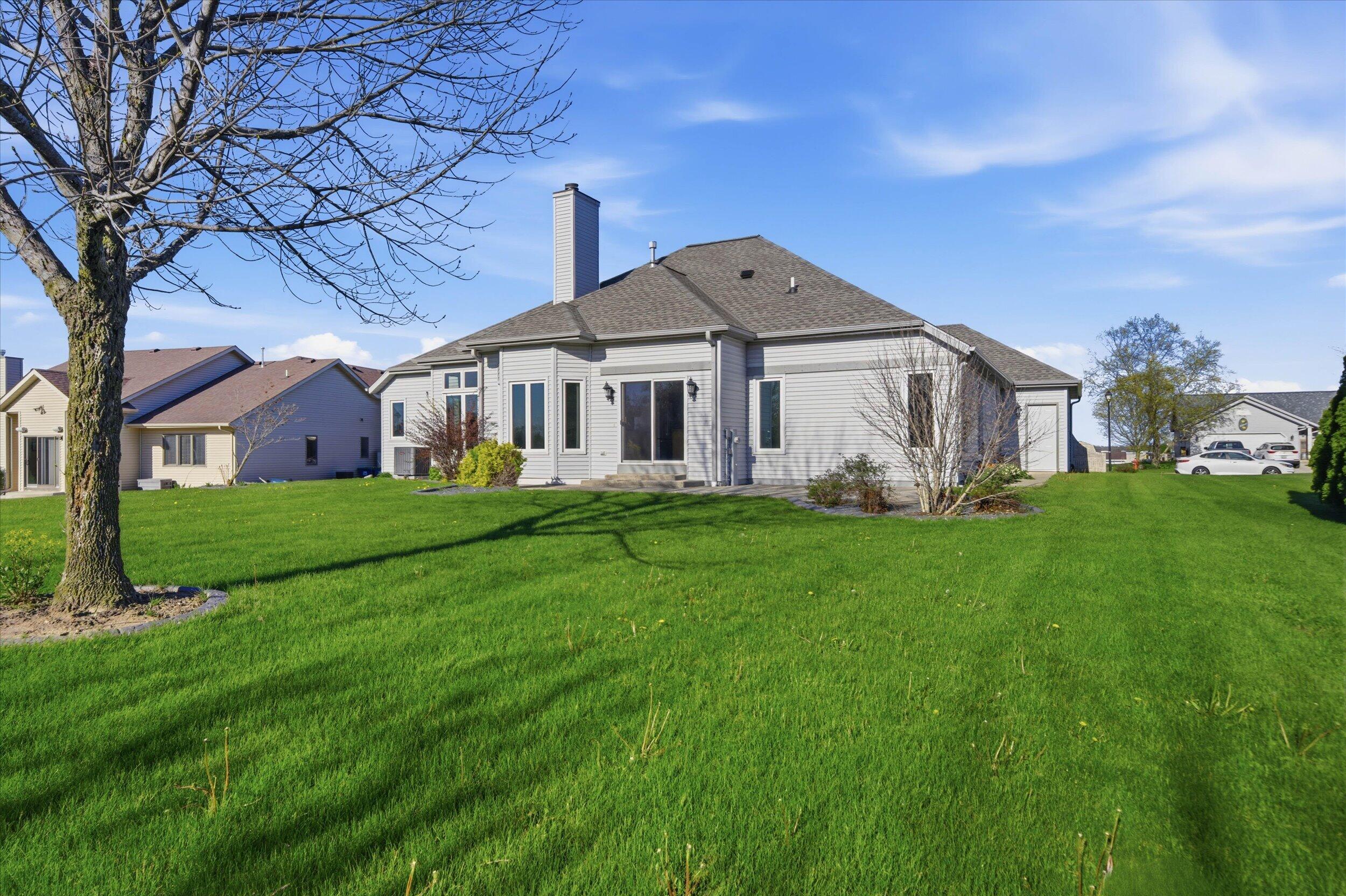 437 Emerald Hills Dr