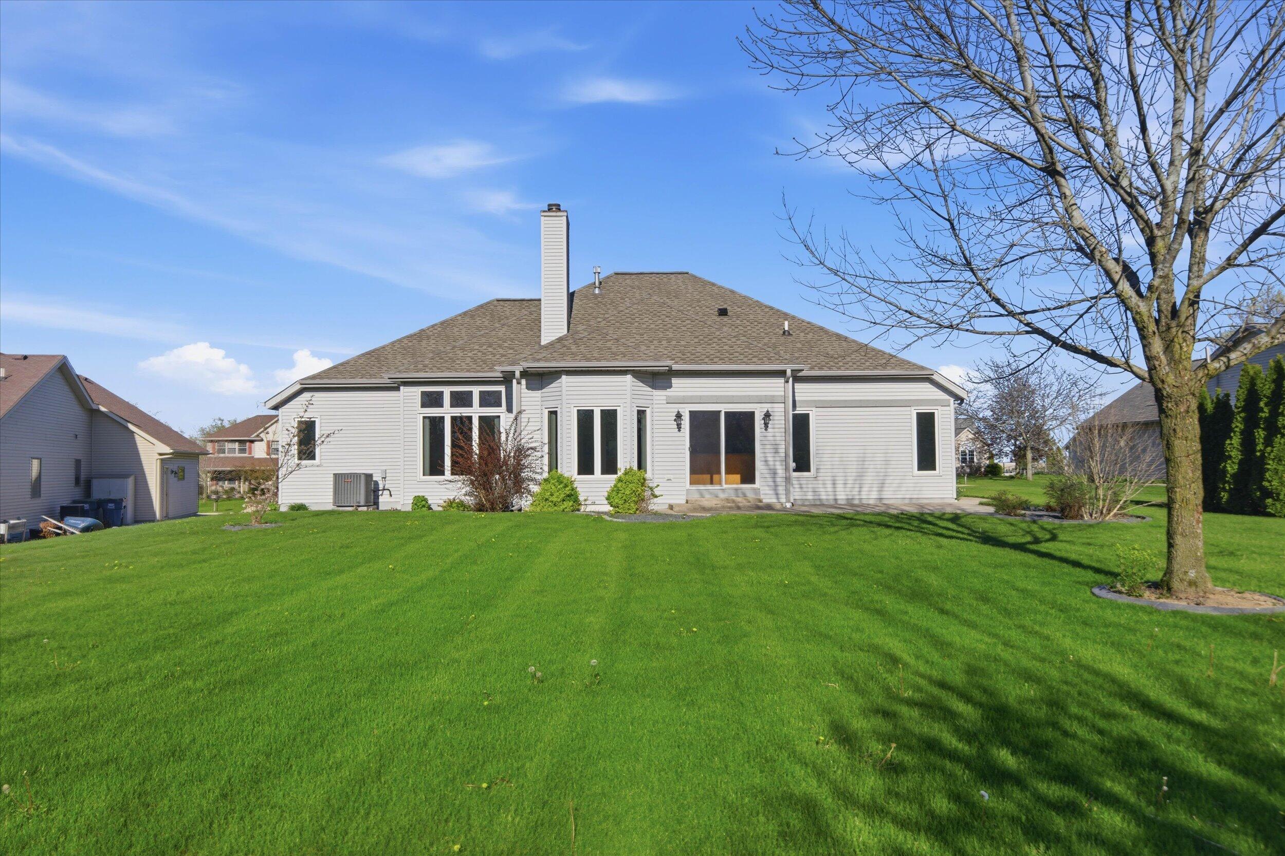 437 Emerald Hills Dr