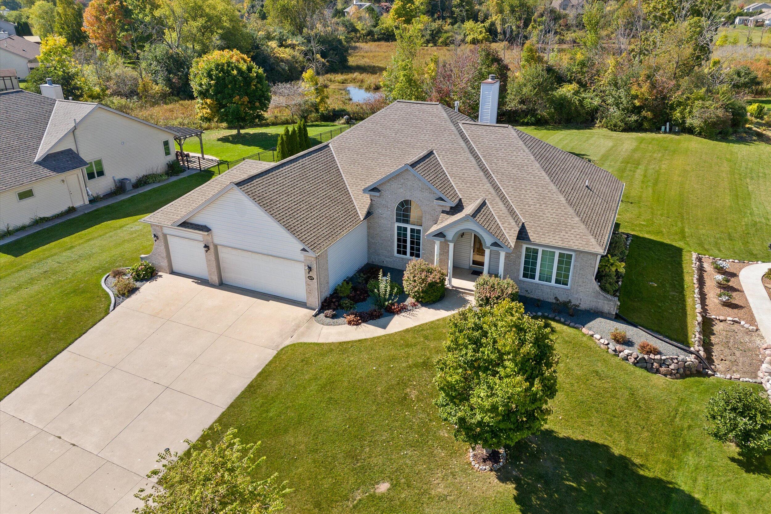 437 Emerald Hills Dr