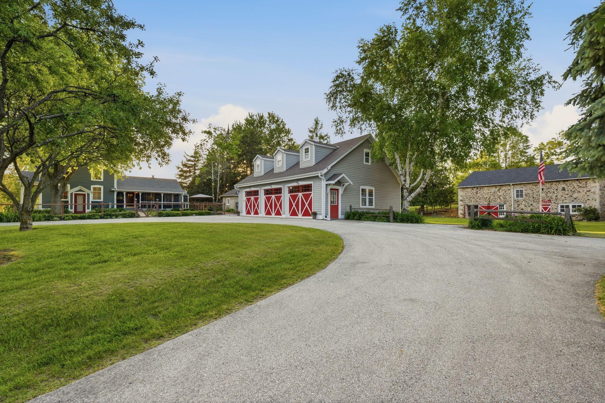 1770 Pleasant Valley Rd