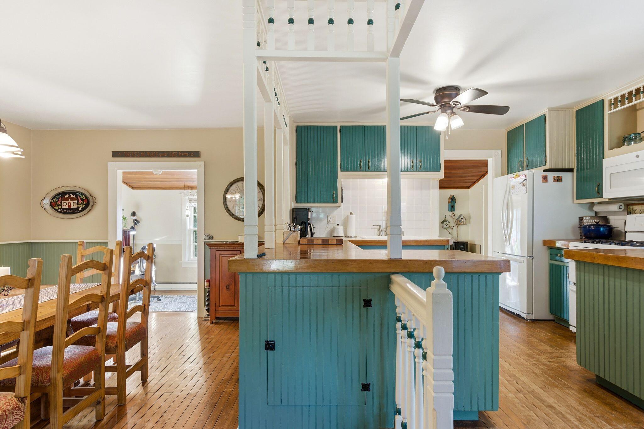 1770 Pleasant Valley Rd