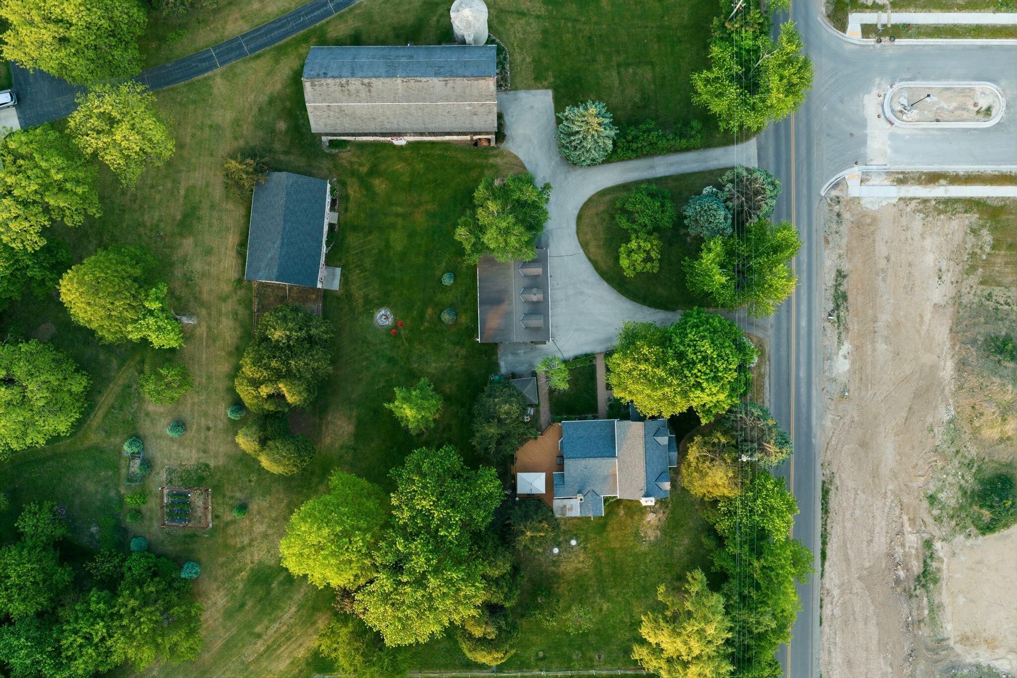 1770 Pleasant Valley Rd
