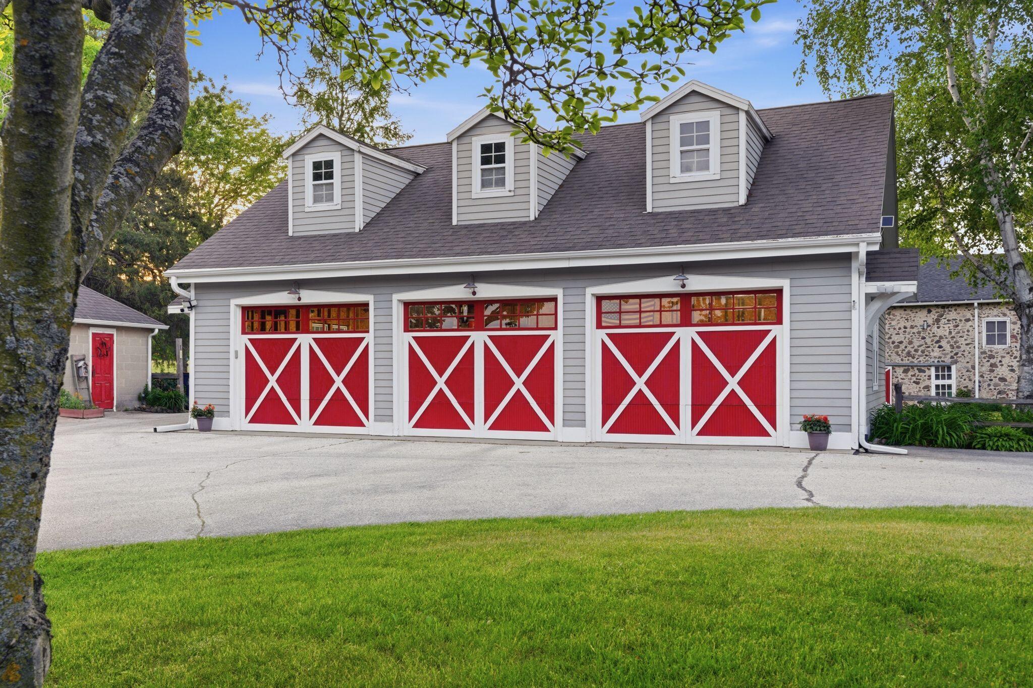 1770 Pleasant Valley Rd