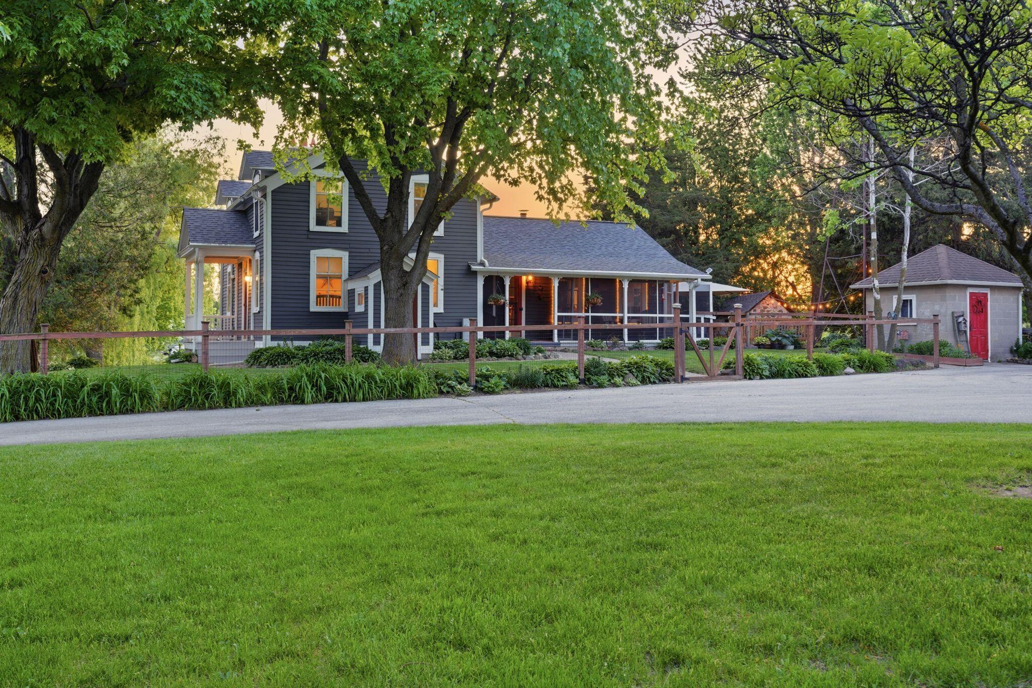 1770 Pleasant Valley Rd