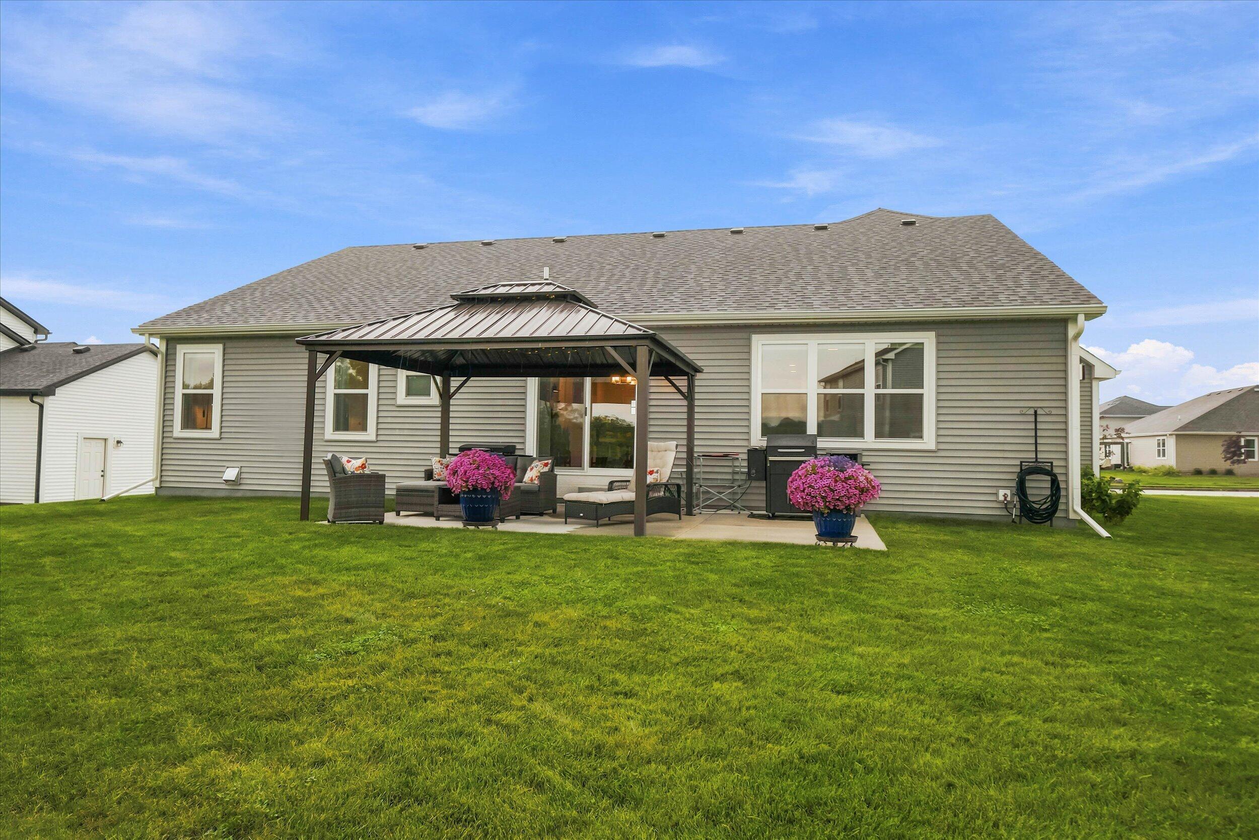 213 Emerald Blvd