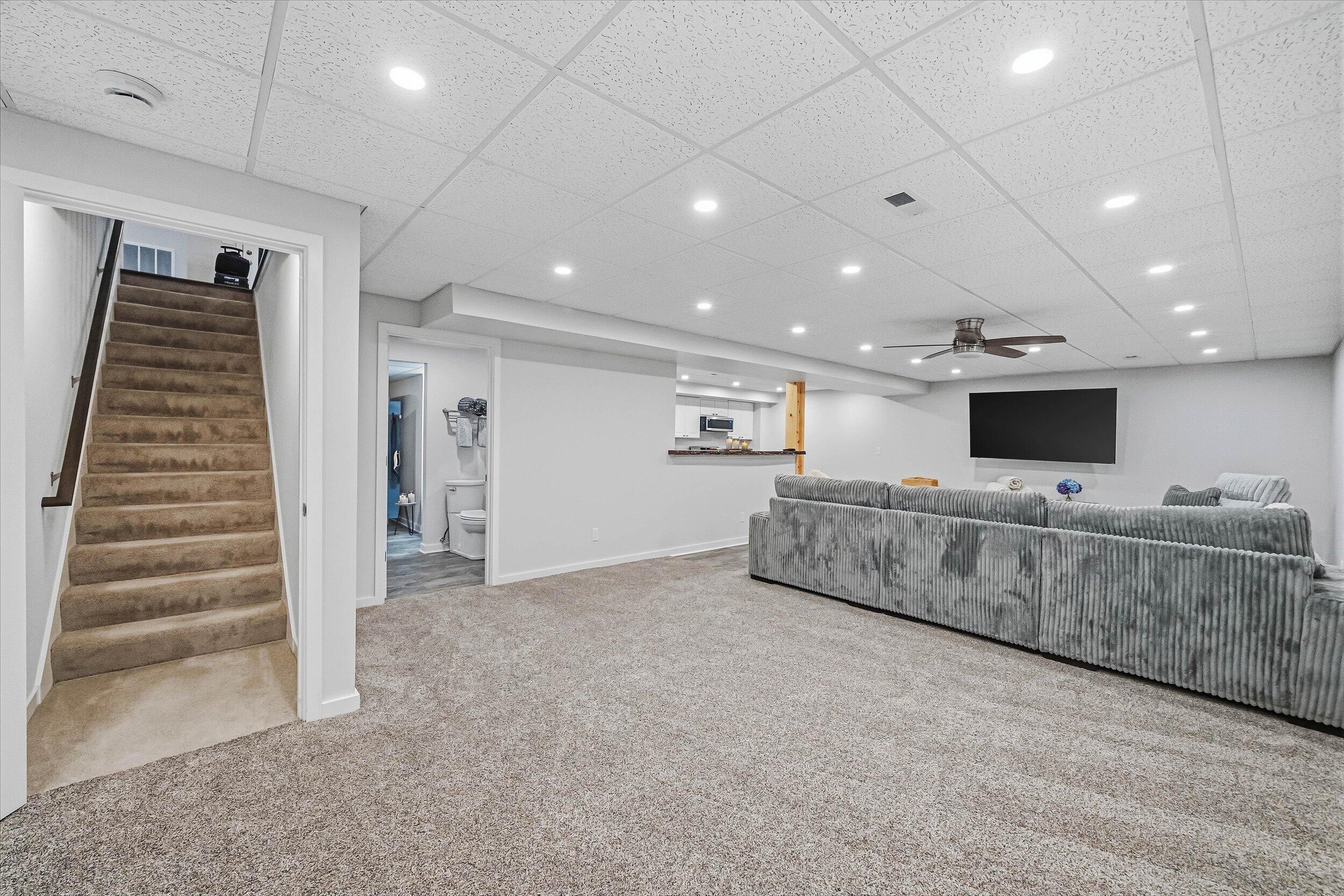 213 Emerald Blvd