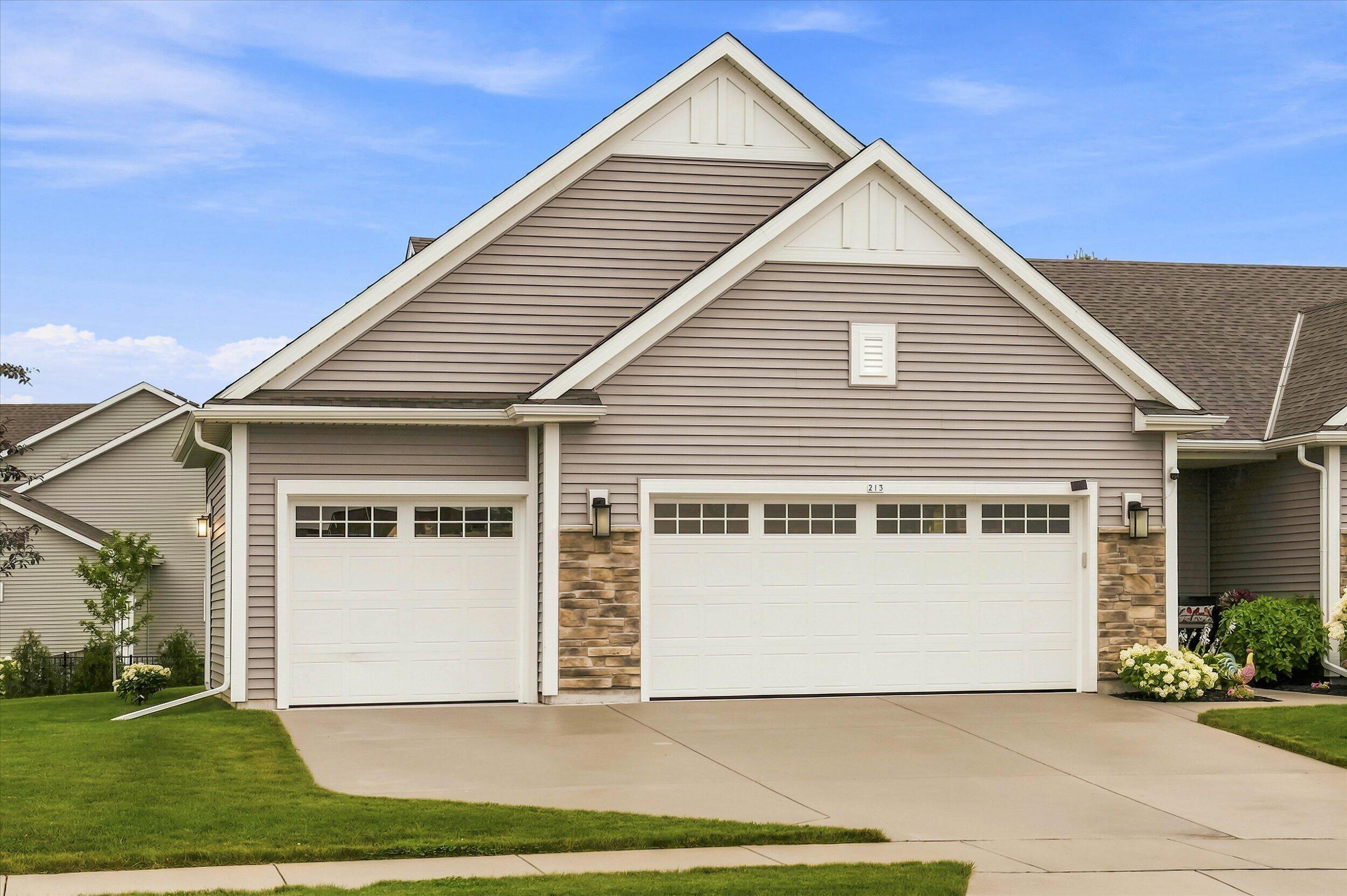 213 Emerald Blvd