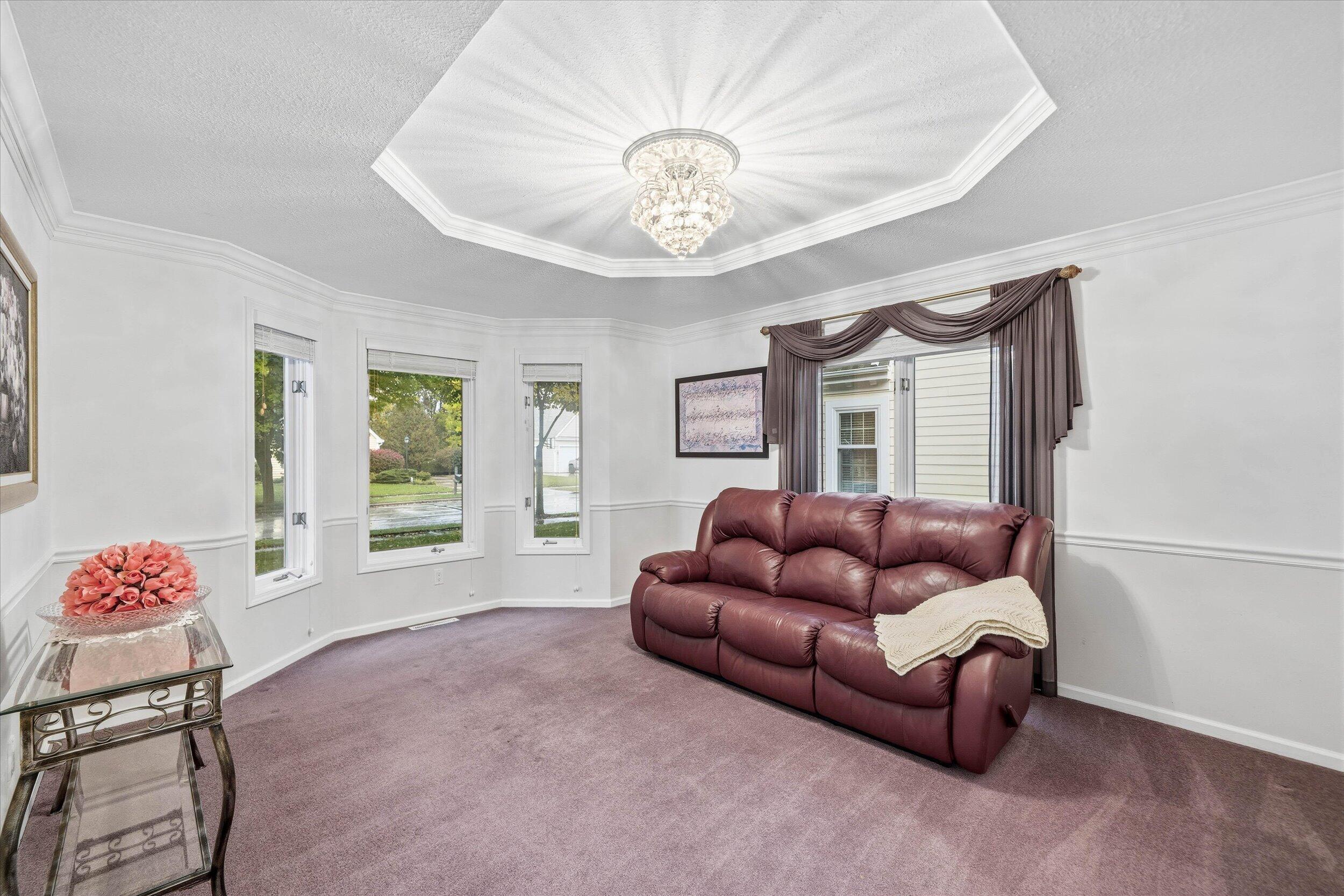1264 Creekside Ln