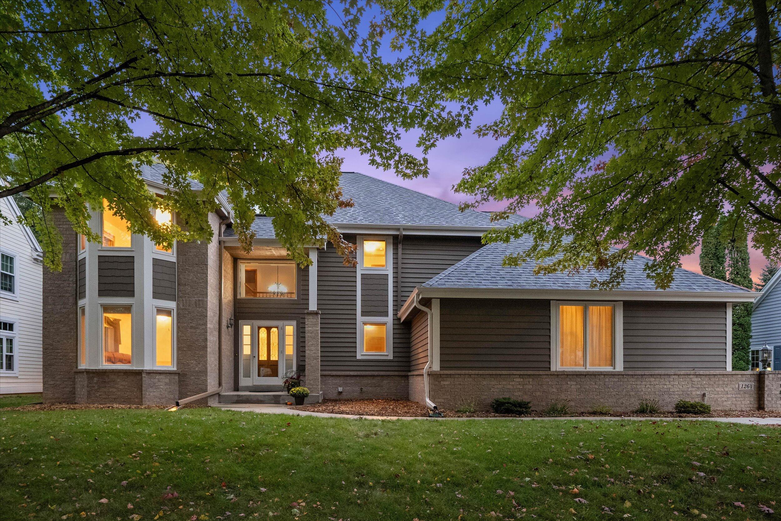 1264 Creekside Ln