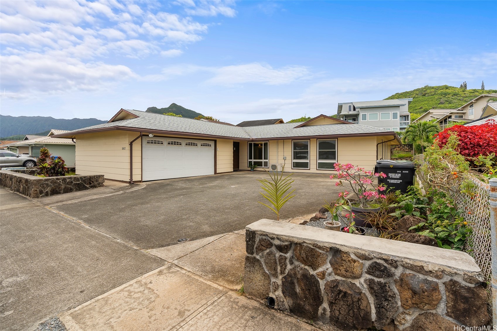 502 Keolu Drive