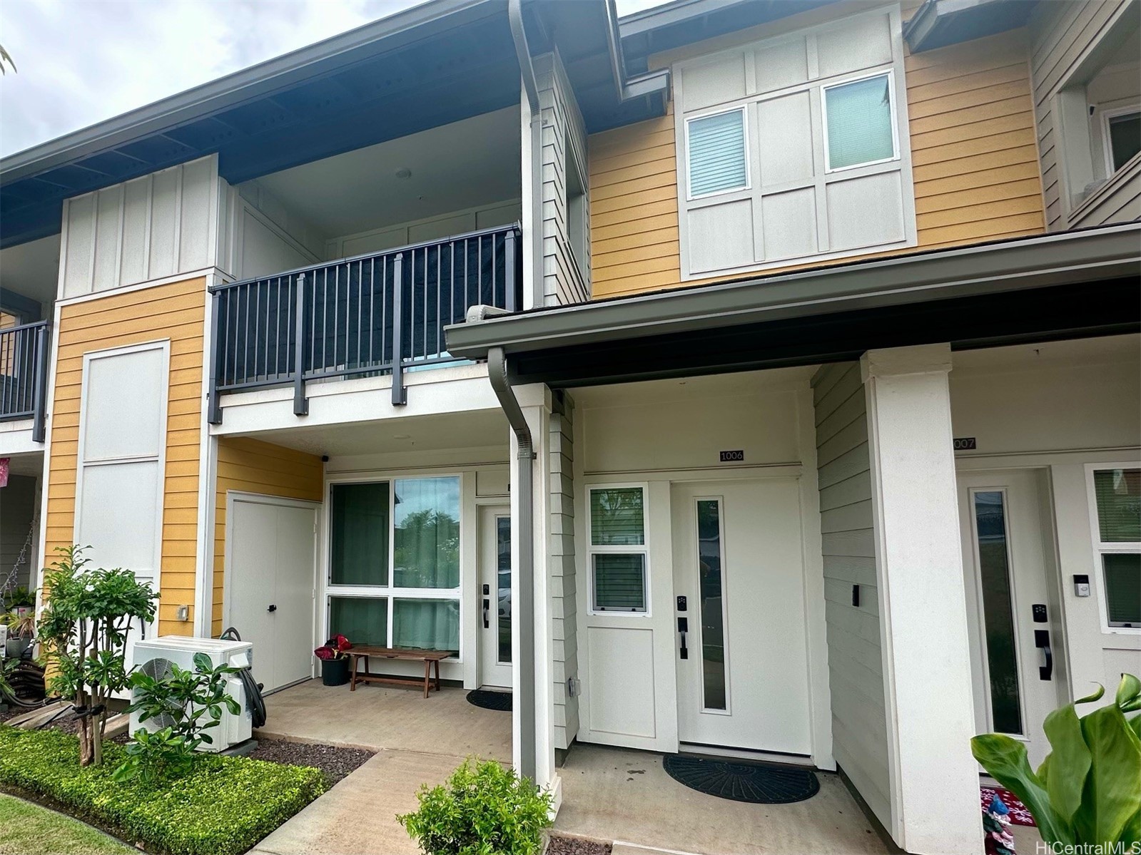 91-3575 Nana Hope Street 1006