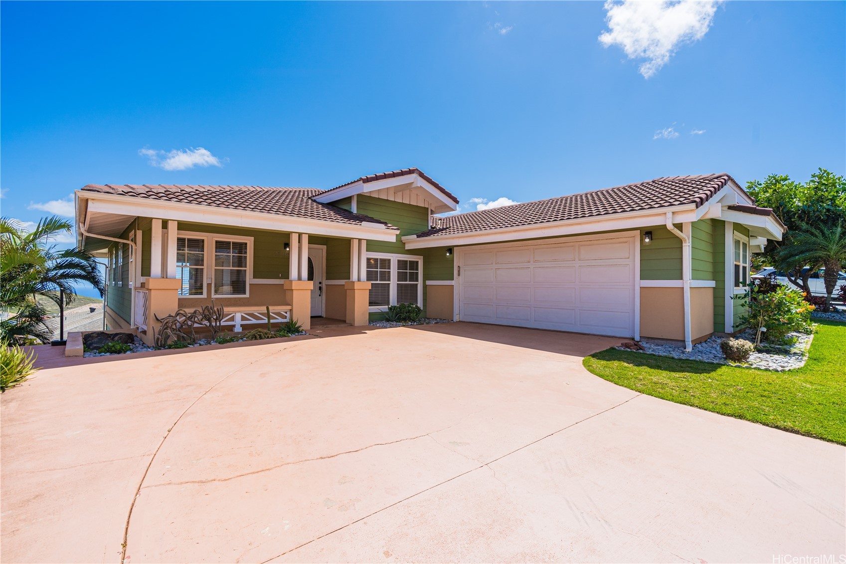 92-1389 Kuamu Street