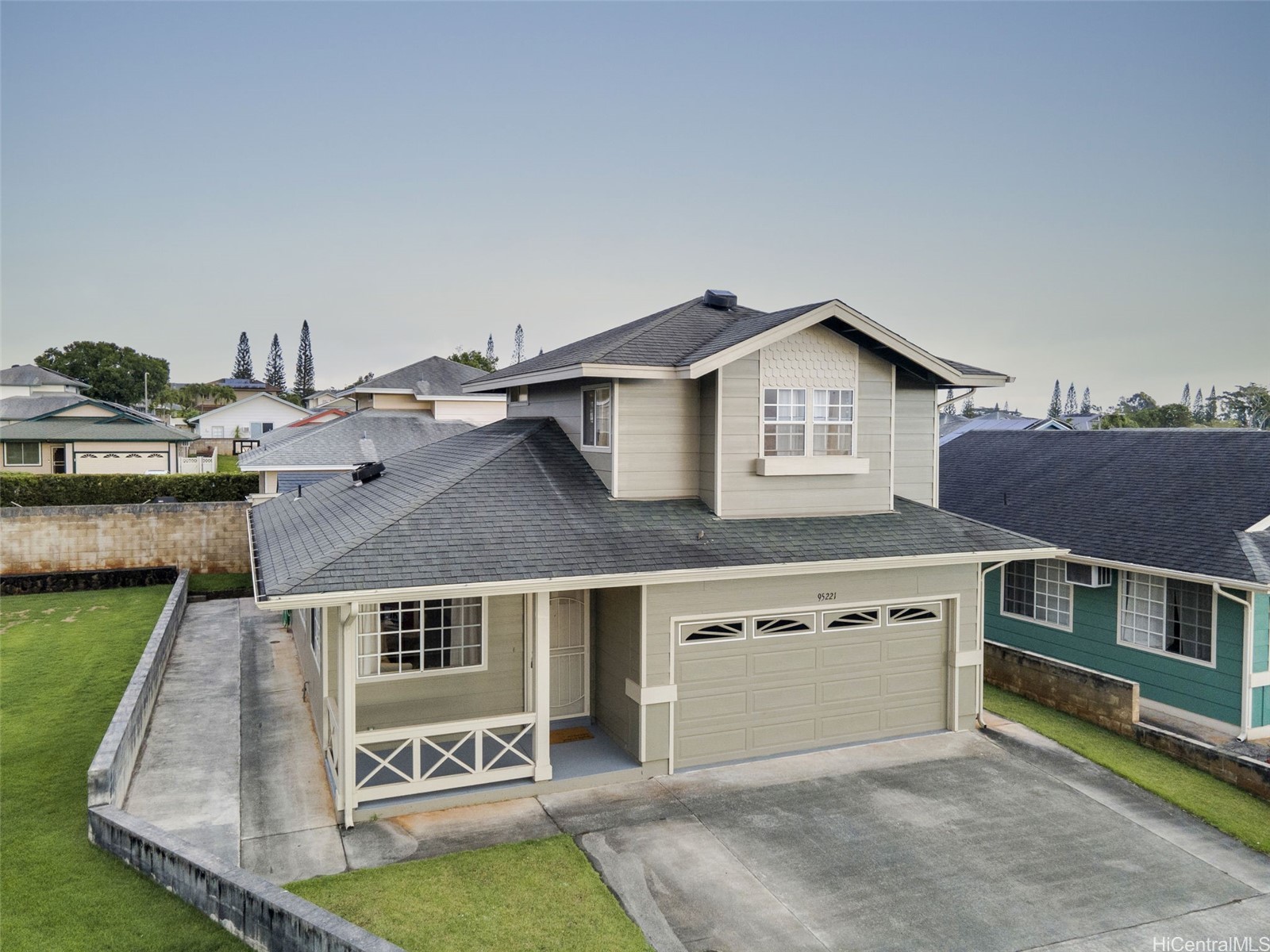 95-221 Alenale Place