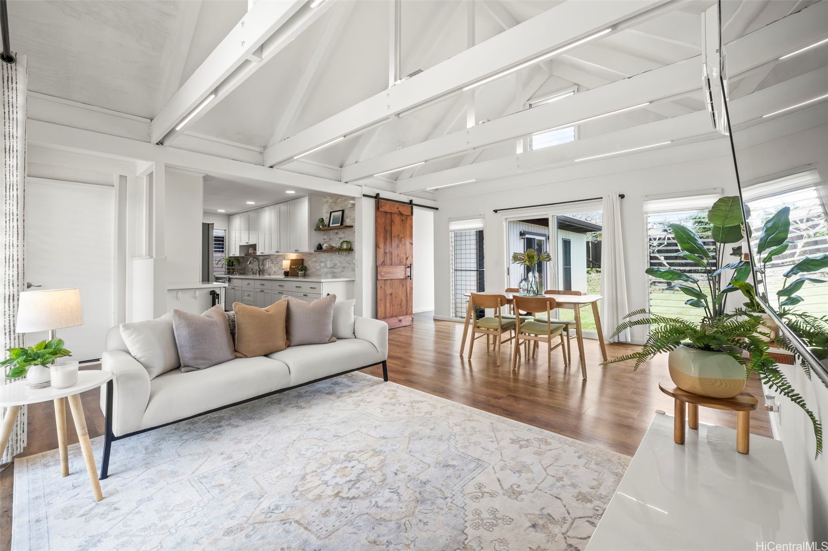 95-631 Naholoholo Street