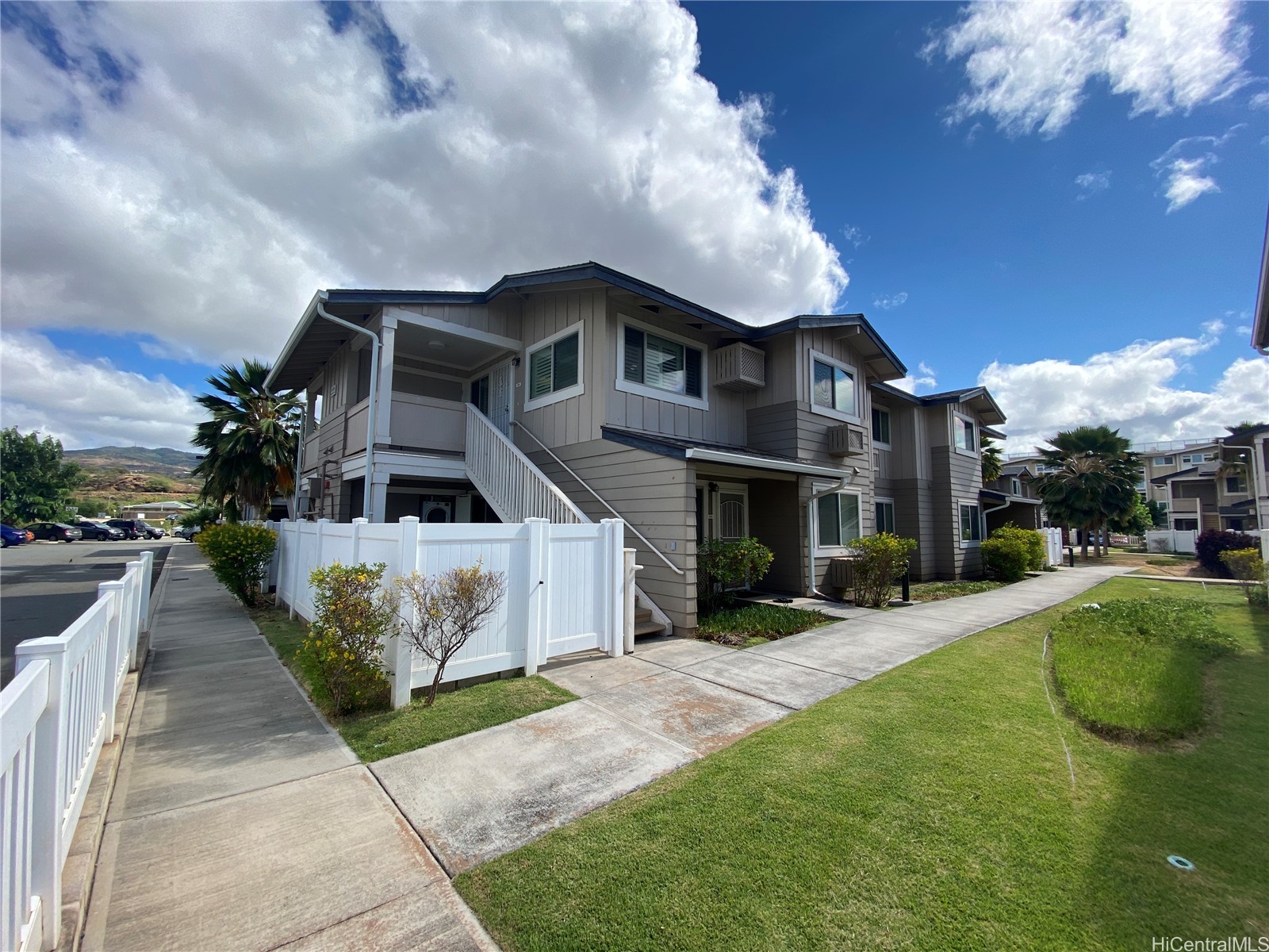 91-1039 Kamaaha Avenue 1504