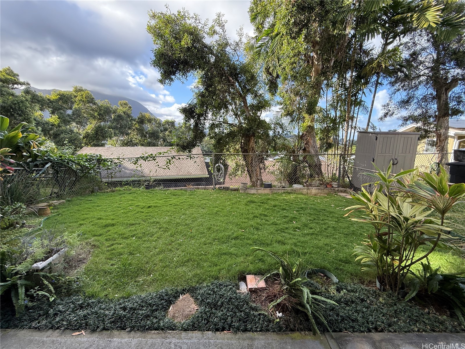 45-535 Luluku Road M1