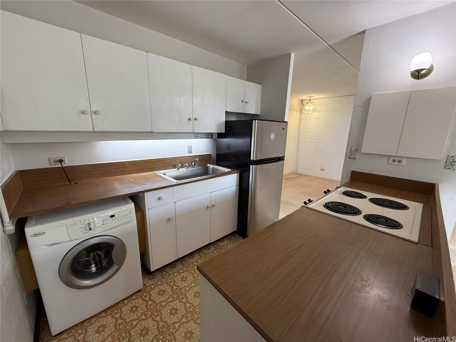 45-535 Luluku Road M1