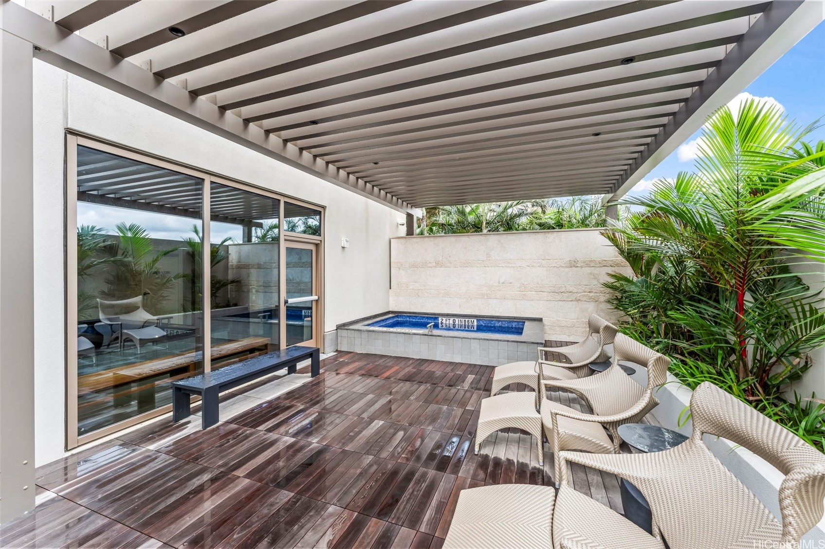 1390 Kapiolani Boulevard 3503