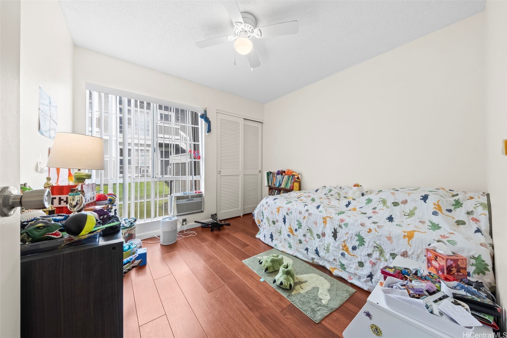 94-1398 polani Street 28/B