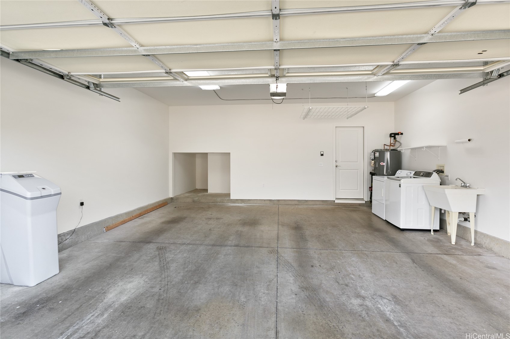 91-1001 Keaunui Drive 114
