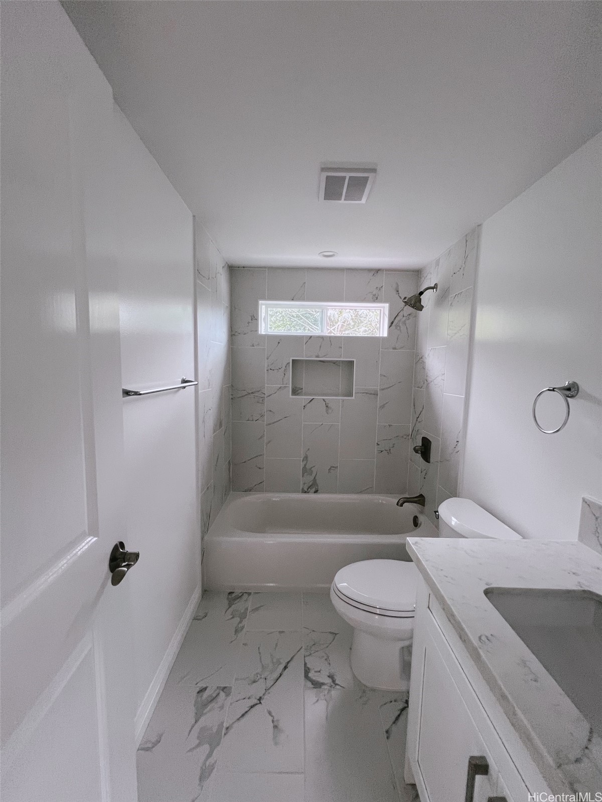 47-708 Hui Alala Street Upstairs